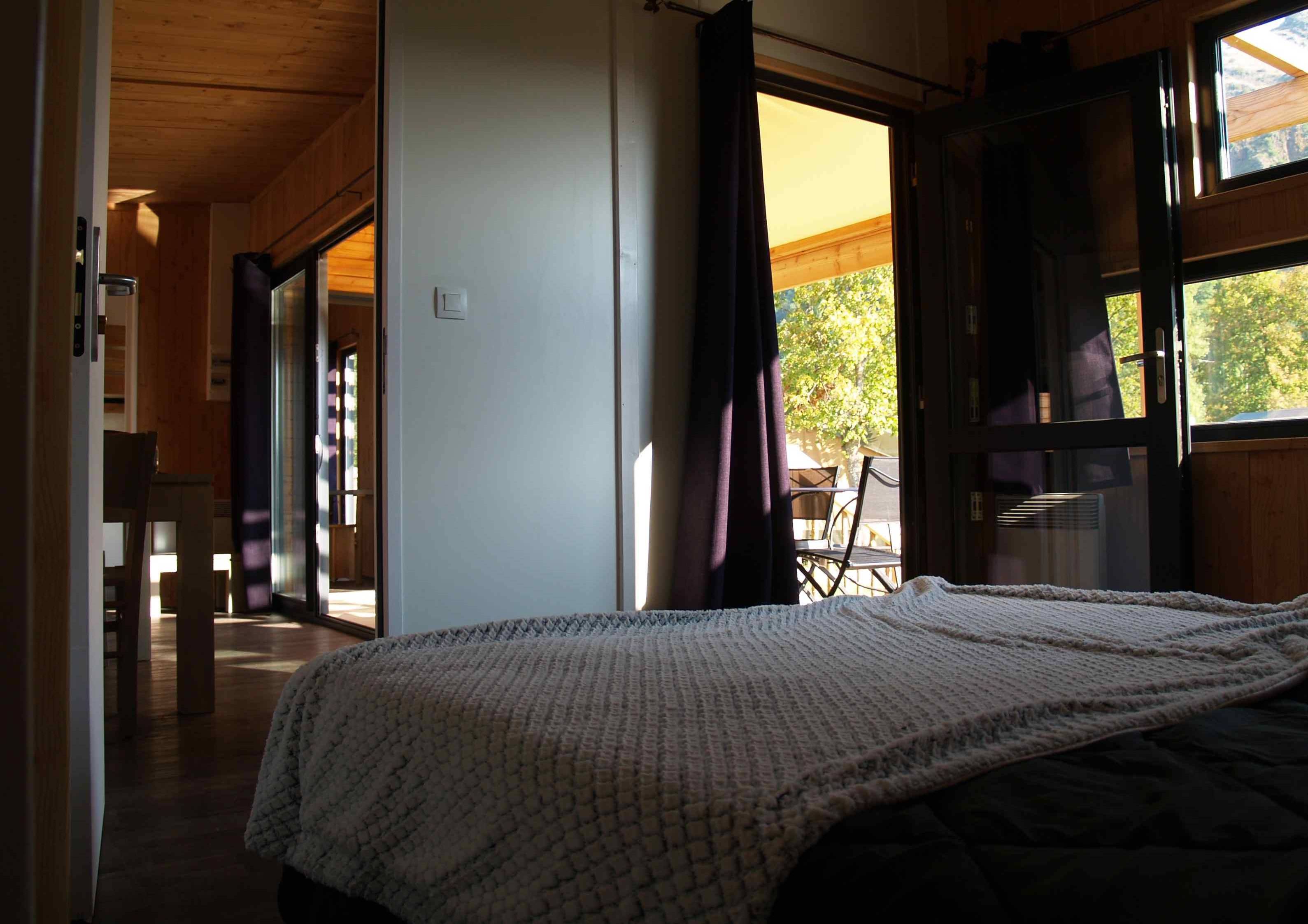Le Cottage : un chalet romantique au cœur de l'Auvergne à Chamalières-Sur-Loire — espace de vie