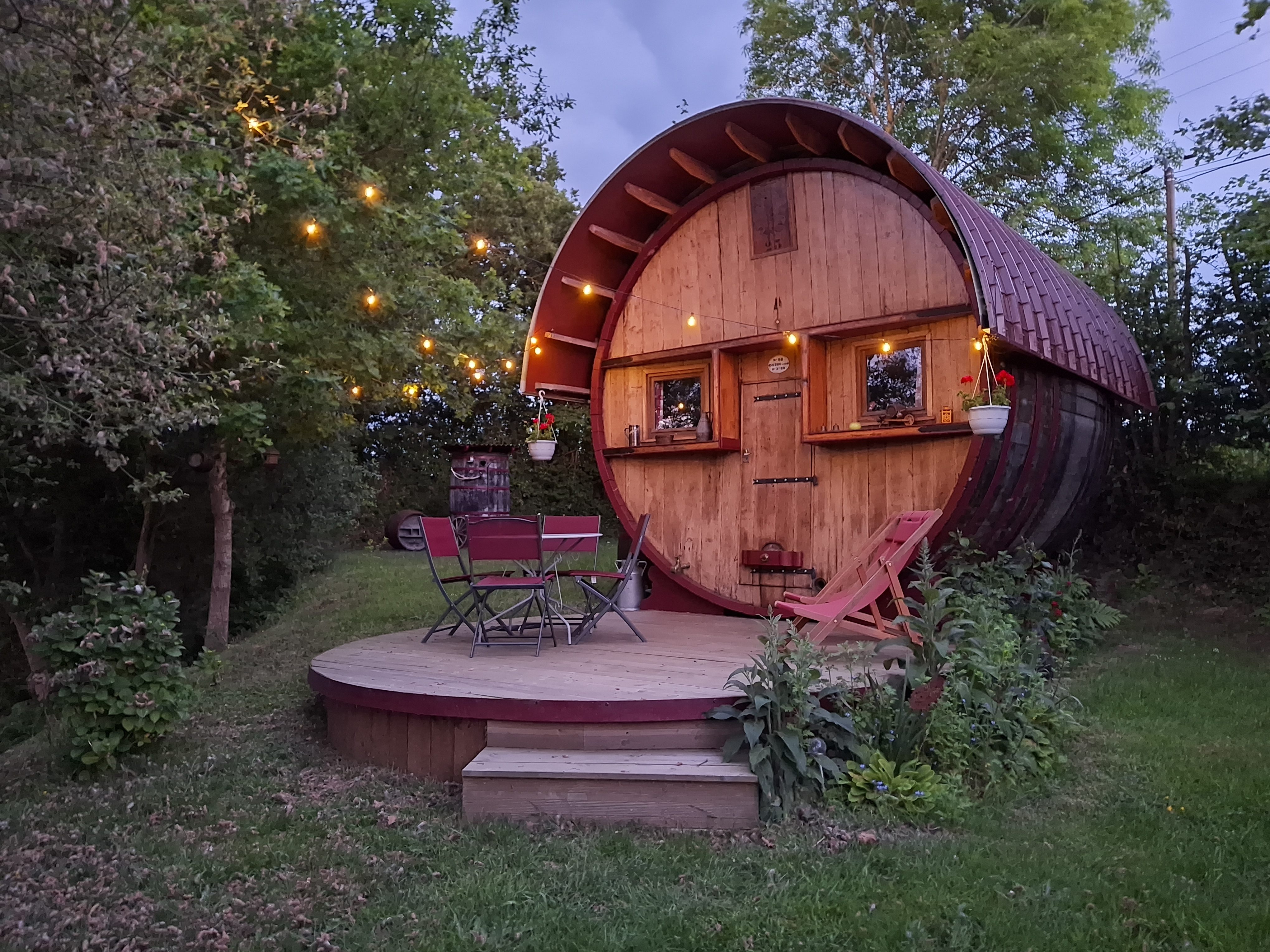 L'Authentique Tonneau à Cidre d'Emma : une expérience unique en Basse-Normandie à Litteau — vue intérieure