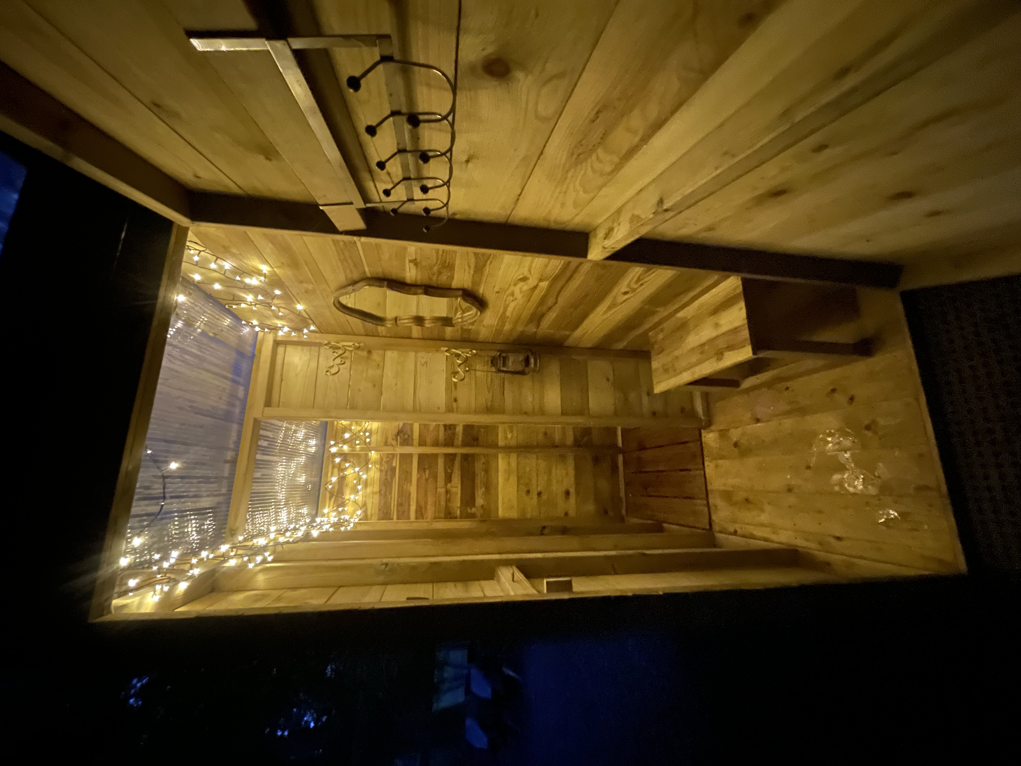 Un tipi enchanteur avec spa privatif en Pays de la Loire à Treillières — vue depuis la terrasse