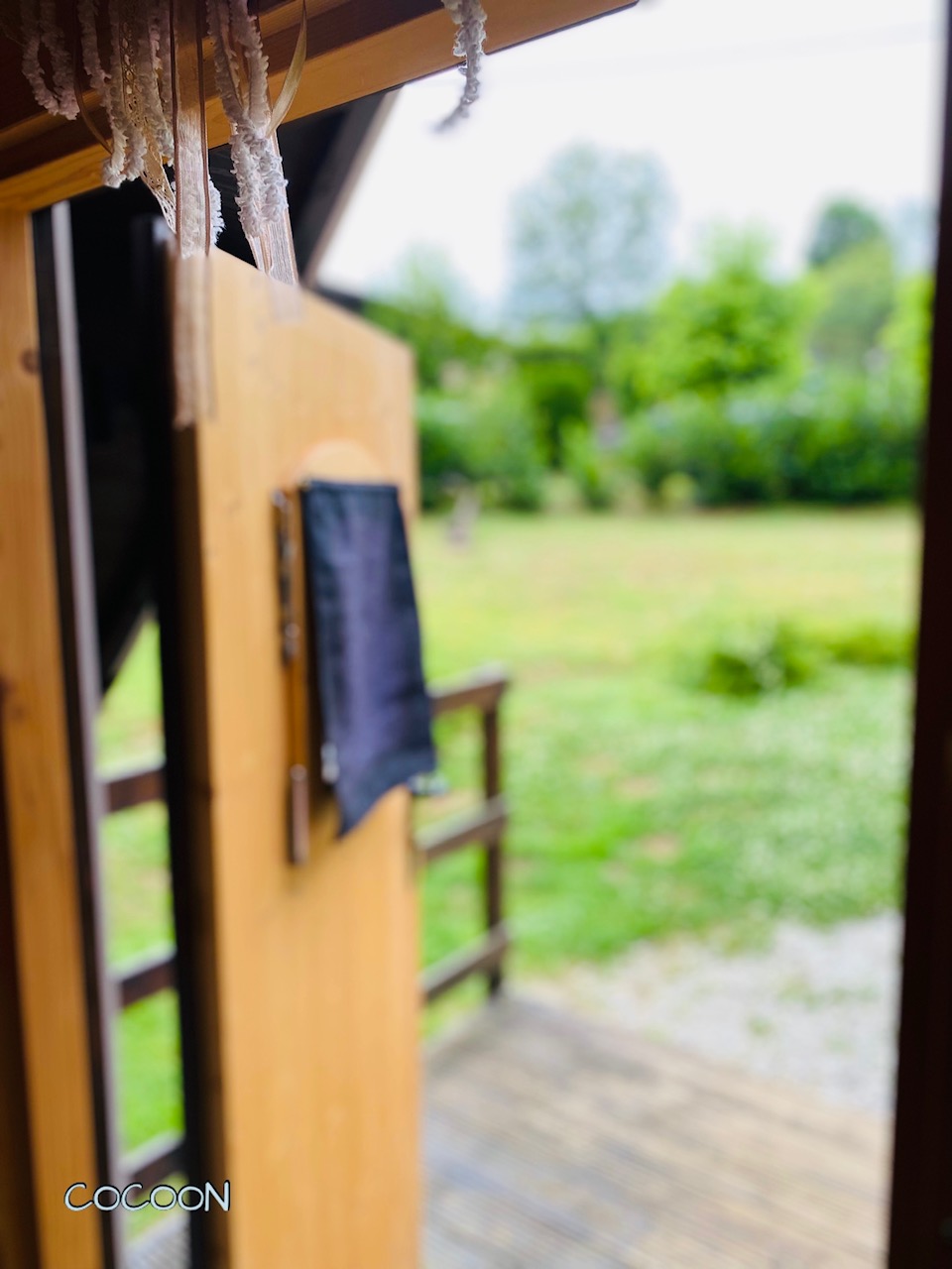 Chalet Cocoon : une évasion romantique en Champagne-Ardenne à Bailly-Aux-Forges — chambre