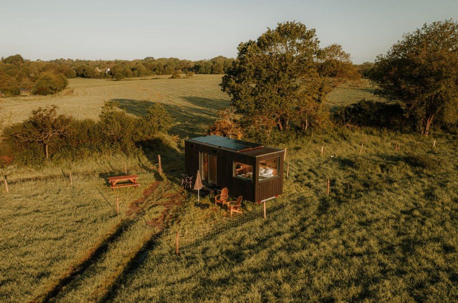 Parcel Tiny House — Évasion nature avec spa à Plonéour-Lanvern