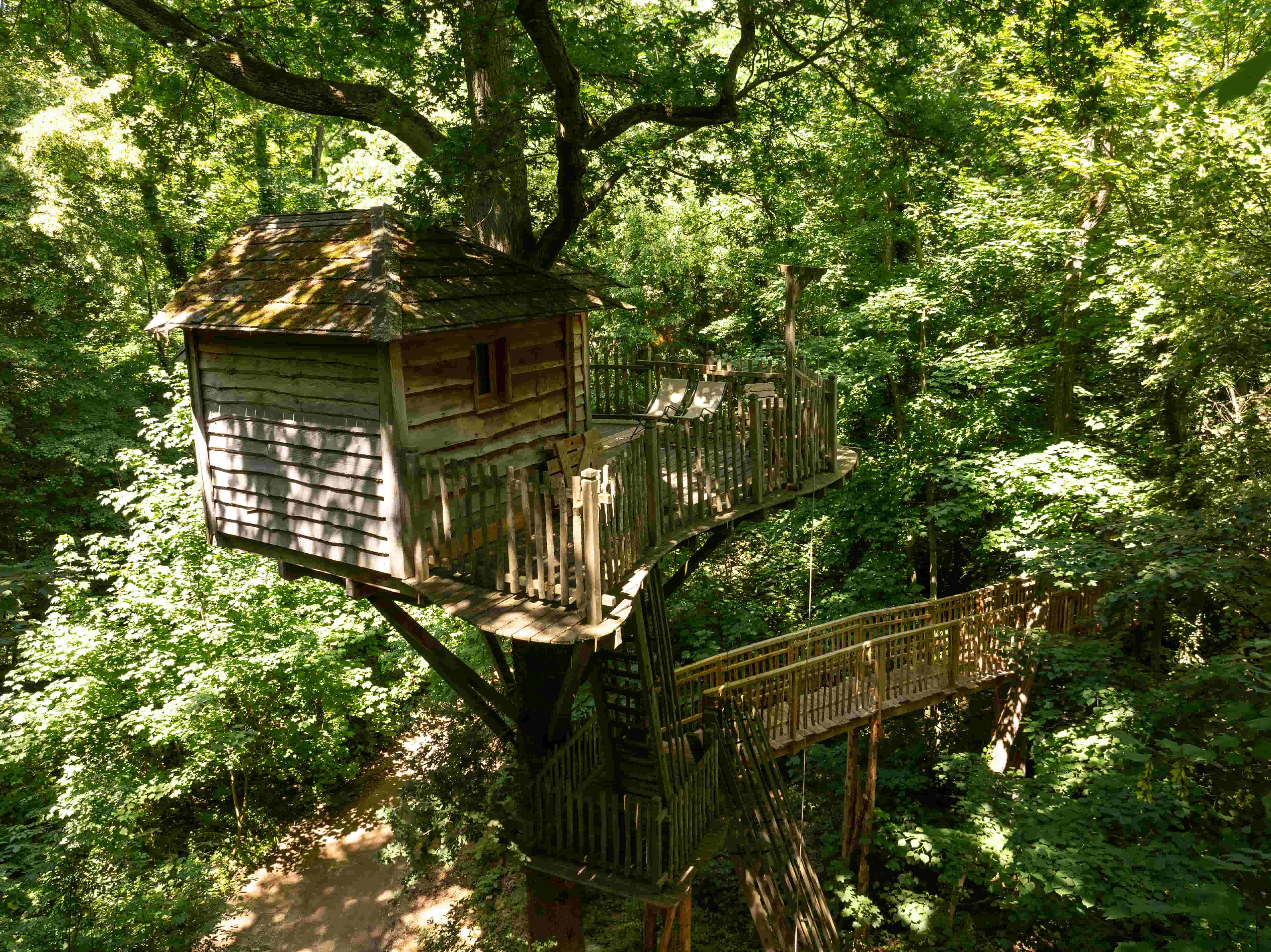 Cabane Spa Escapade : une expérience en hauteur en Picardie