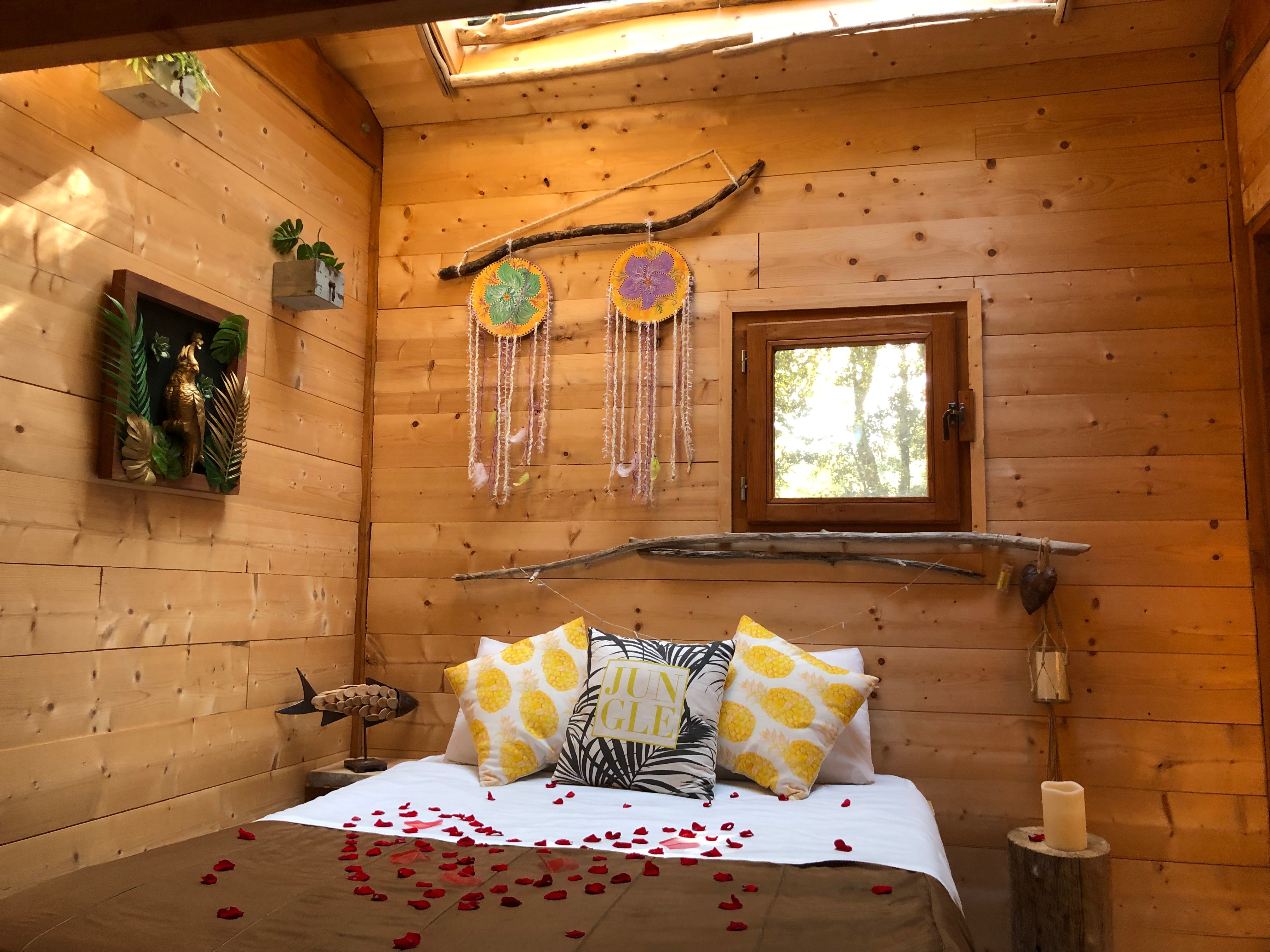 La Cabane Pascale : une échappée belle sur pilotis à Maureillas-Las-Illas — détail architectural