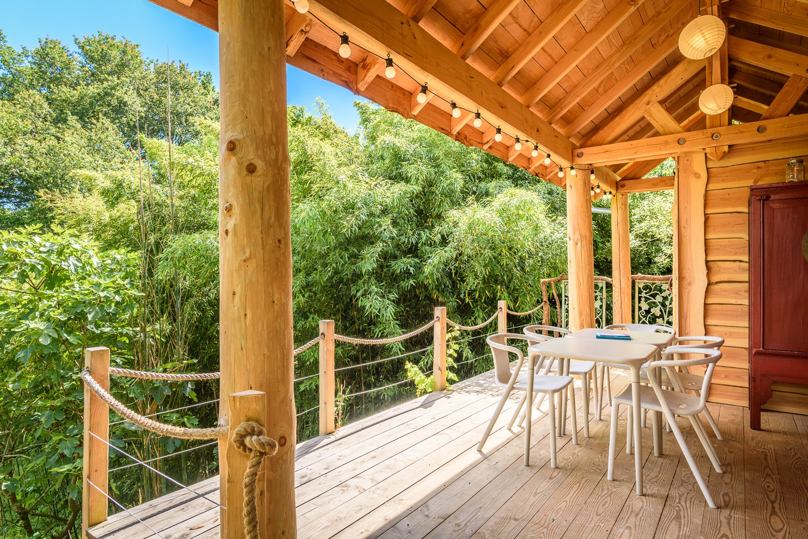 La Cabane des Bambous : une échappée sur pilotis en Aquitaine à Urrugne — chambre