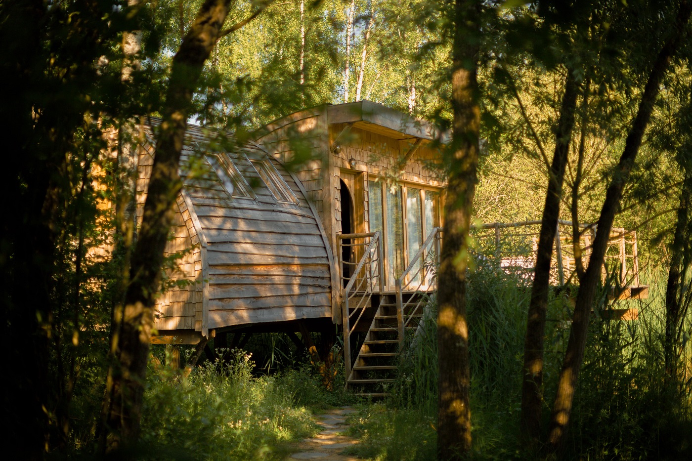 Cabane Spa Halte Sauvage : une immersion en Picardie à St-Léger-Aux-Bois — salle de bain