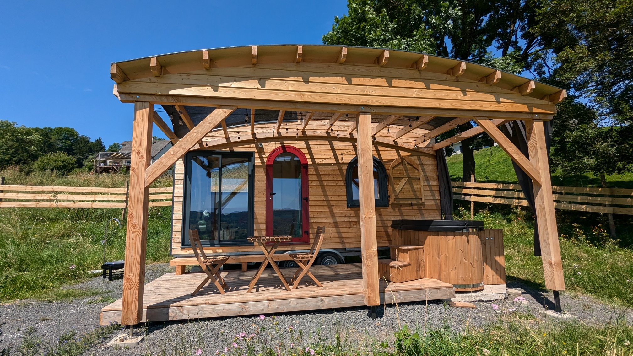 Le Foyer de Bilbo : une escapade insolite en tiny house
