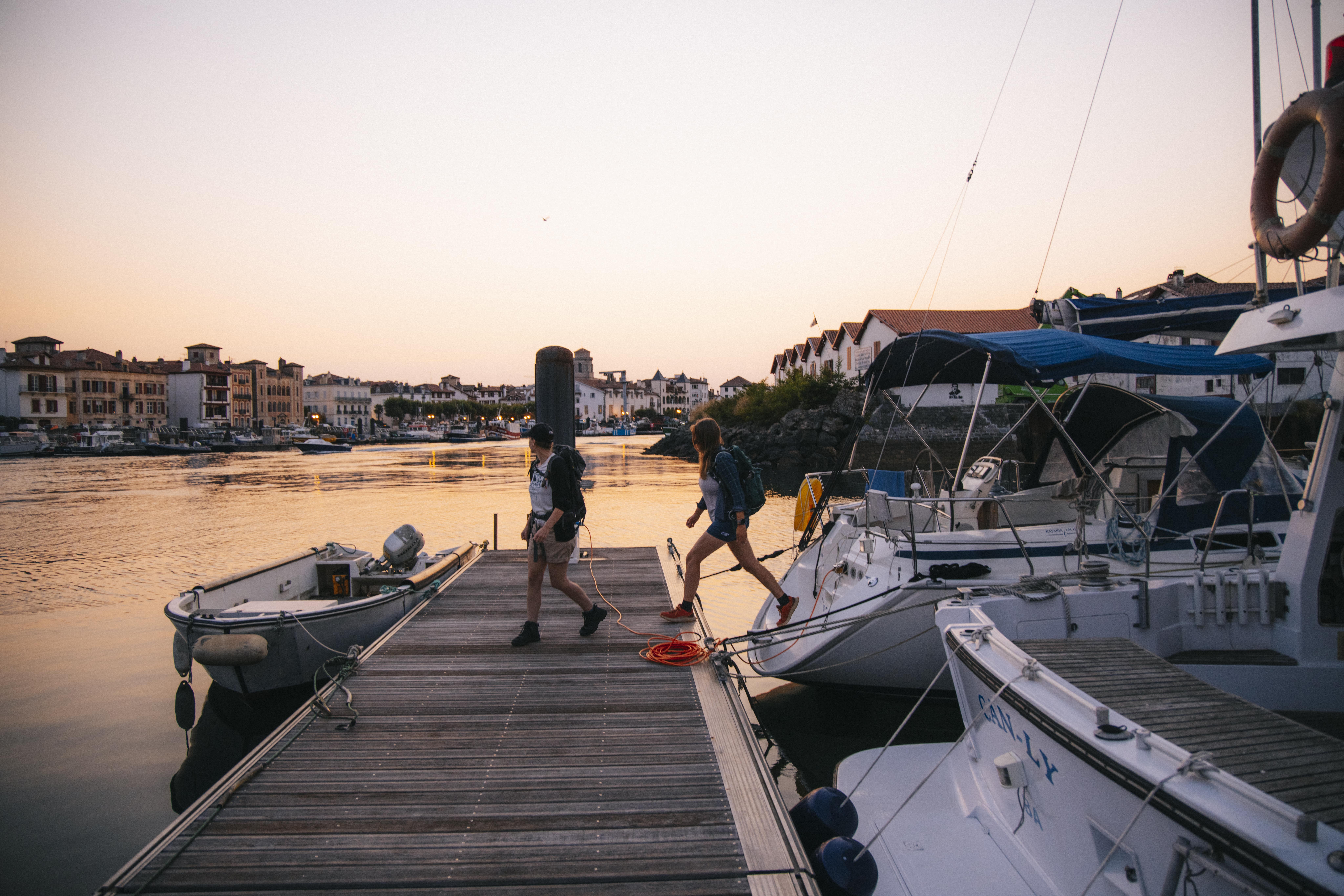 Échappez-vous à bord d'un voilier itinérant en Aquitaine — Bateau à Hendaye