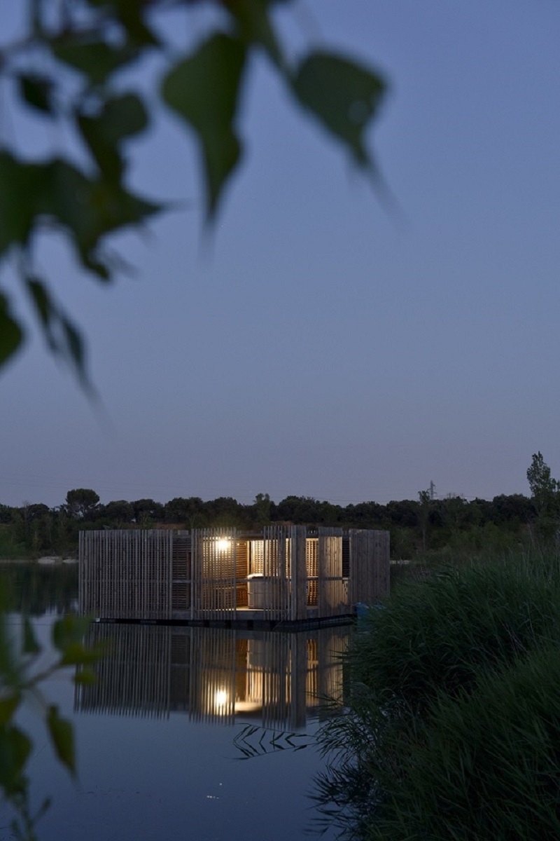 Cabane Spa Elixir : une évasion sur l'eau en Provence à Sorgues — cuisine