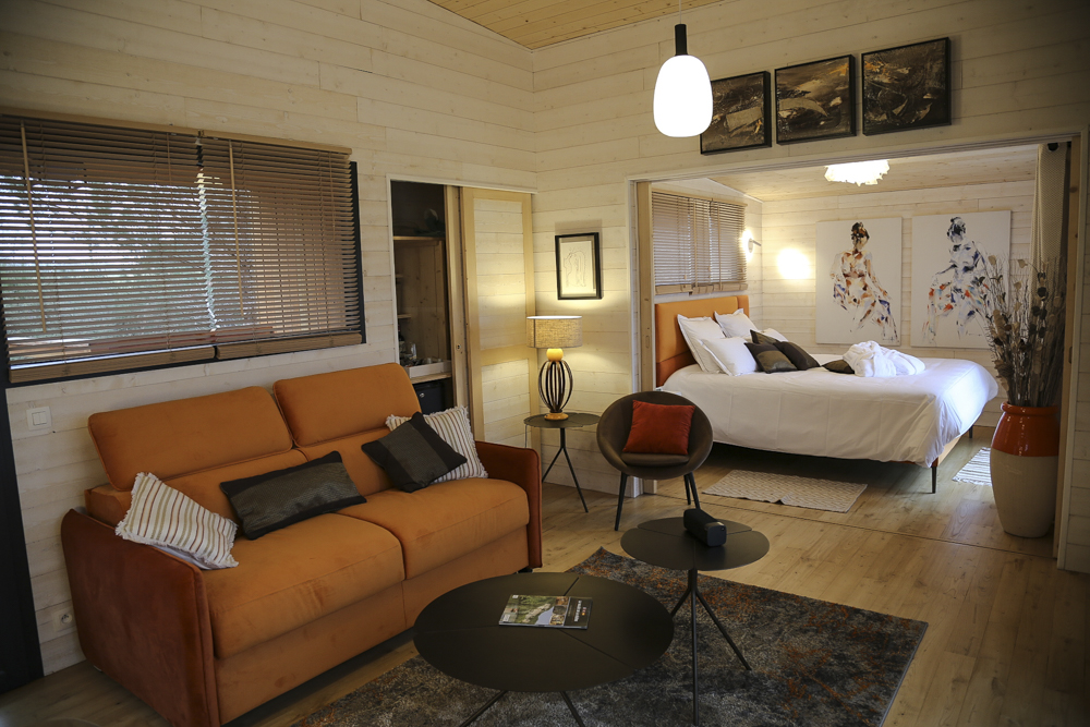 Lodge Spa Secret avec Jacuzzi — Ecolodge relaxant en Dordogne