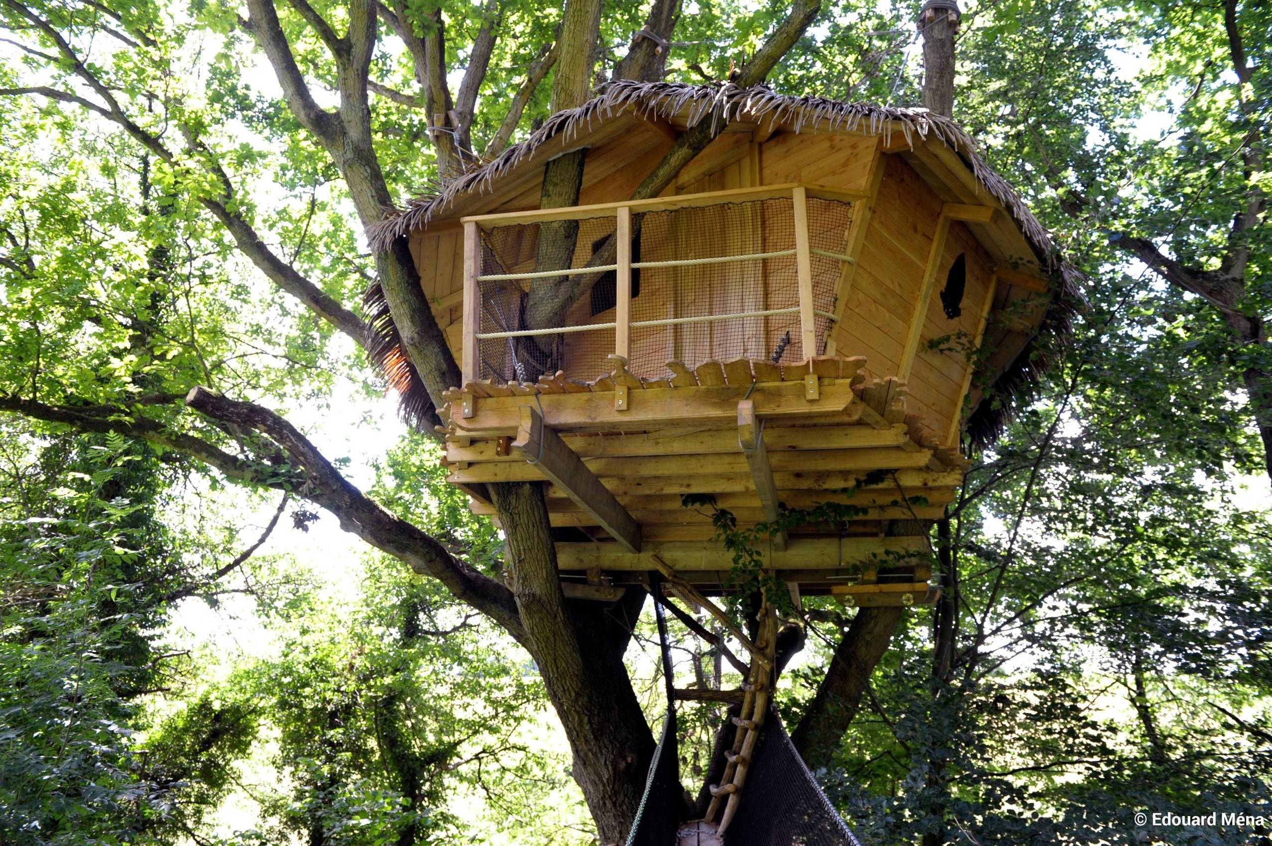 Vivez l'expérience unique d'une cabane dans les arbres en Haute-Normandie à St Germain Des Essourts — vue intérieure