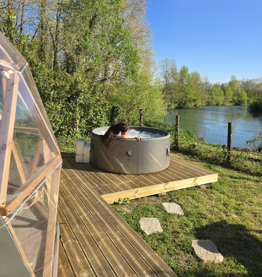 Dôme spa Cassiopée — Nuit insolite avec spa à Landes à Labenne — espace de vie
