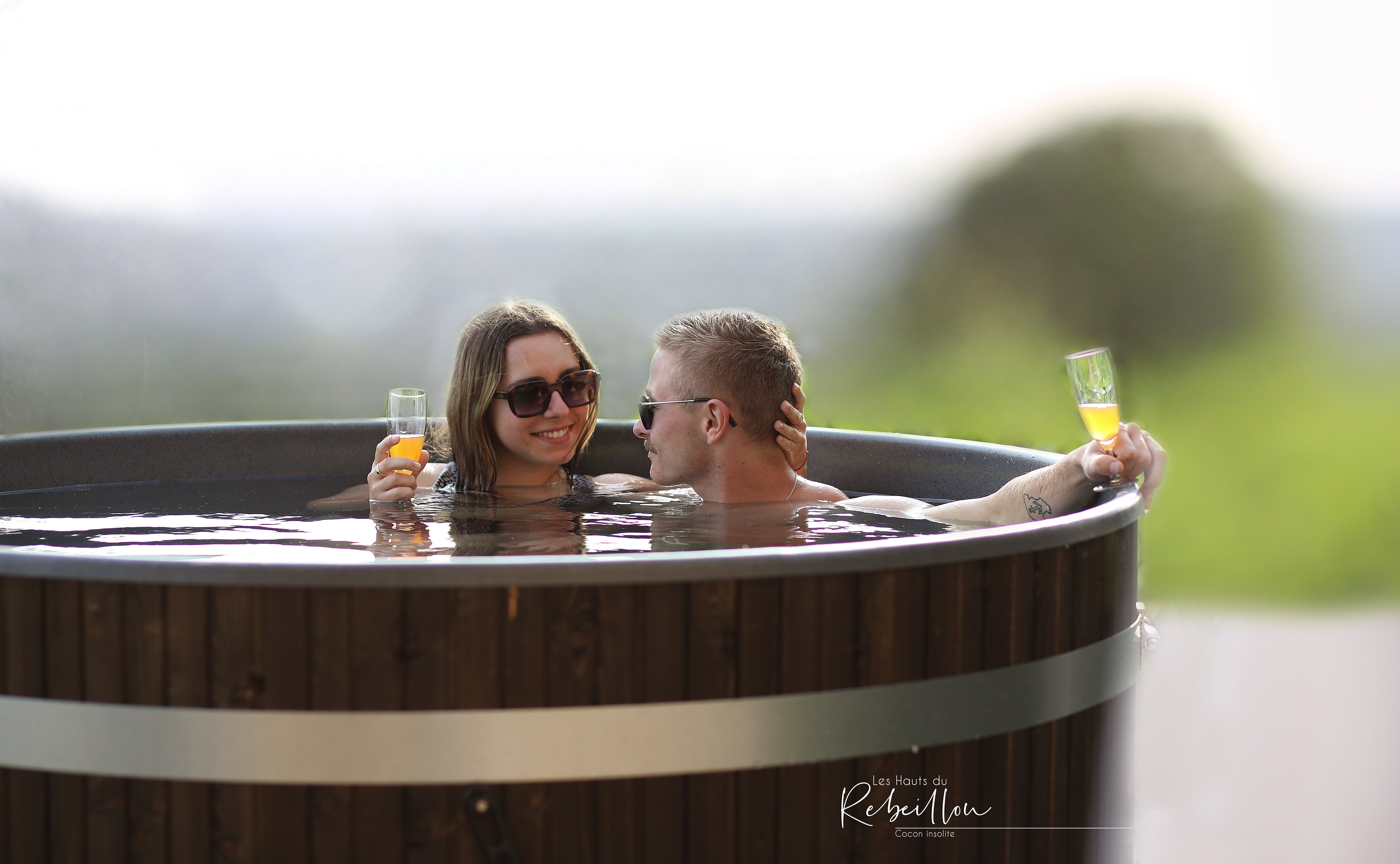 La Cabane des Hauts Du Rebeillou — Cabane Spa à Haute-Garonne à Toulouse — vue intérieure