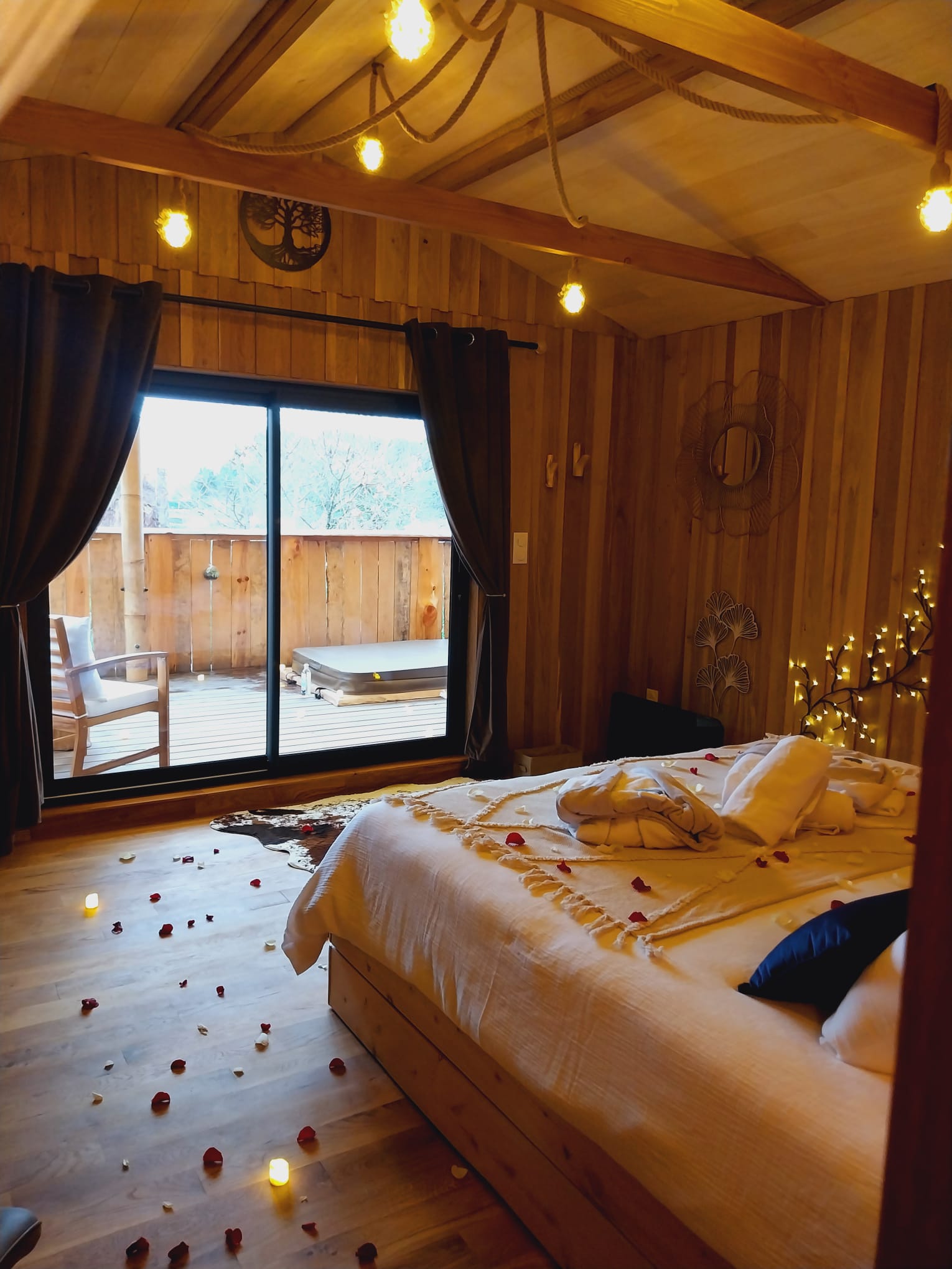 L'Entre2rêves — Cabane avec spa privatif en Charente-Maritime à Pessines — salle de bain