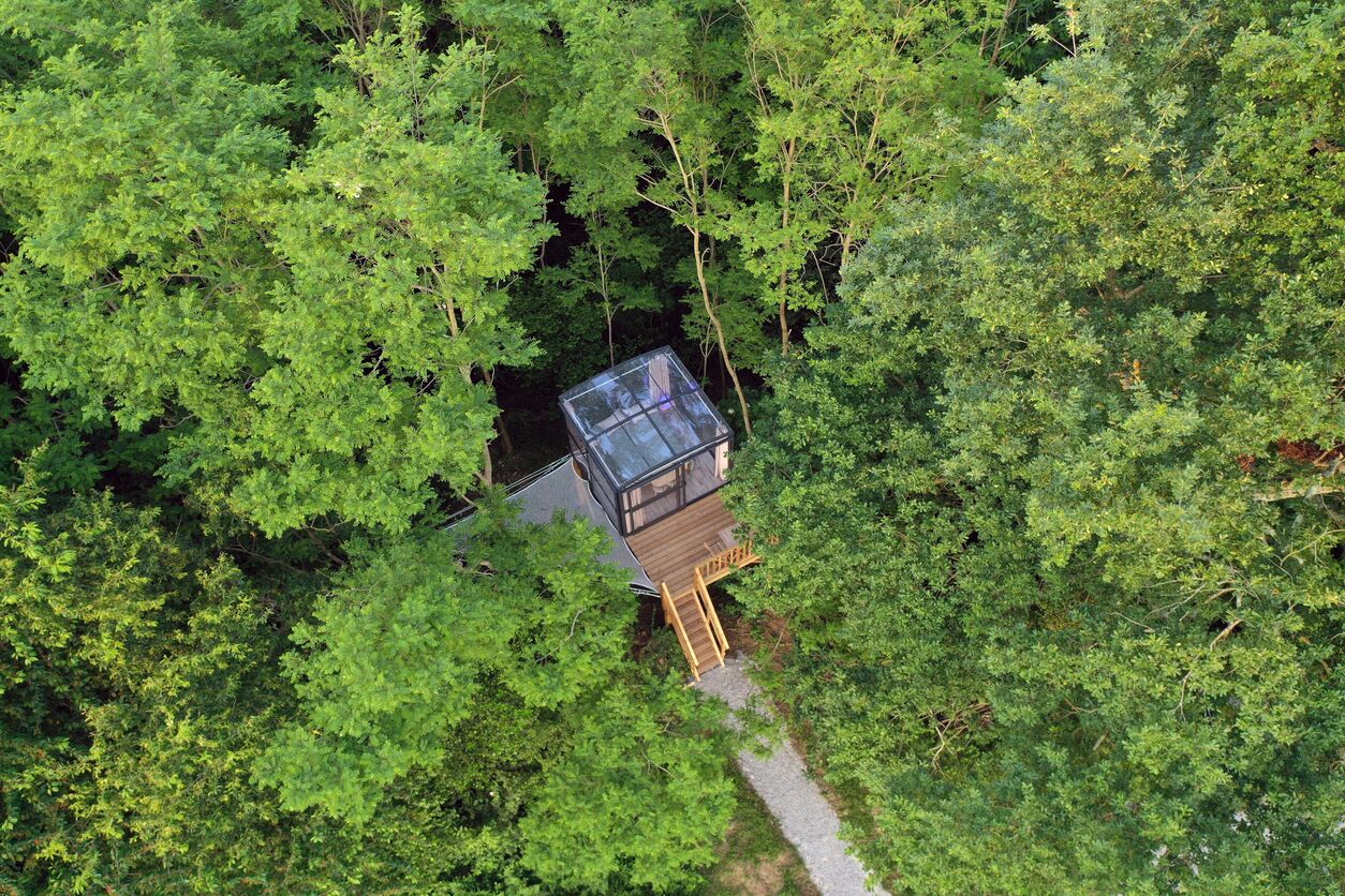 La Bulle au bois dormant — Nuit romantique avec spa à Haute-Garonne