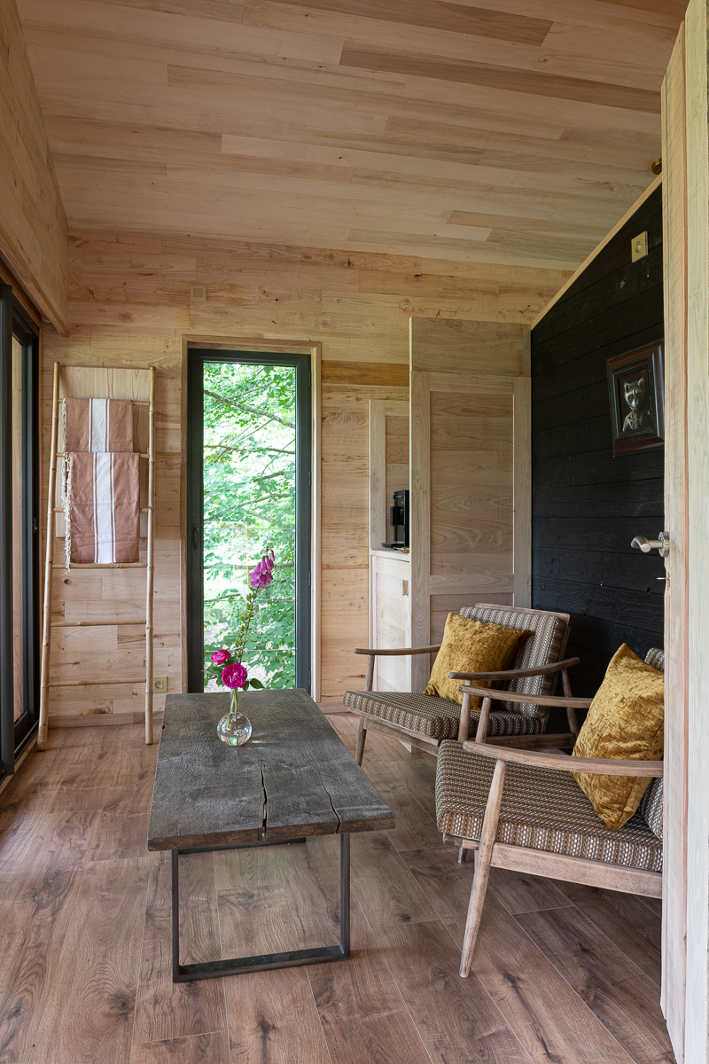 Une cabane sur pilotis au cœur de la Basse-Normandie à Courcerault — vue depuis la terrasse