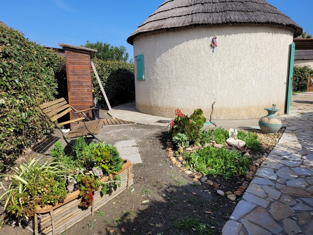Le Mas de Lavandes — Maison insolite avec accès à l'étang à Barcarès à Le Barcarès — détail architectural