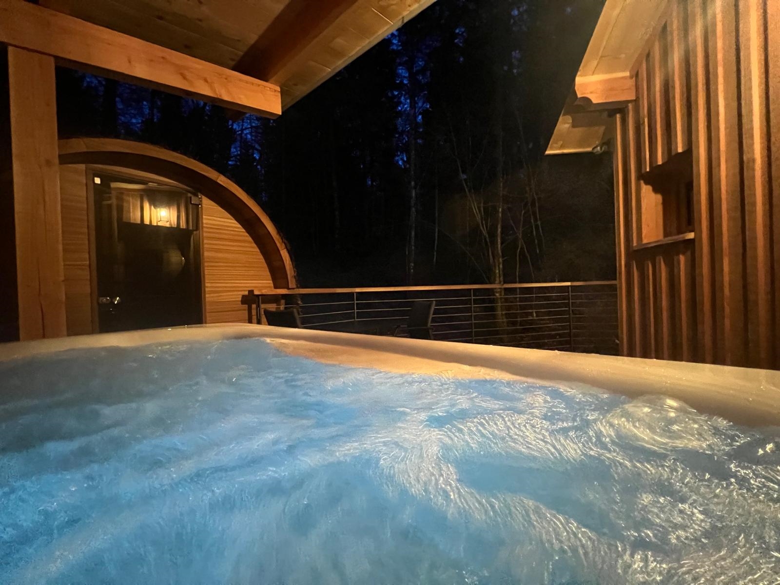 Cabane La Seignette : une expérience sensorielle en Franche-Comté à Petite Chaux — espace de vie
