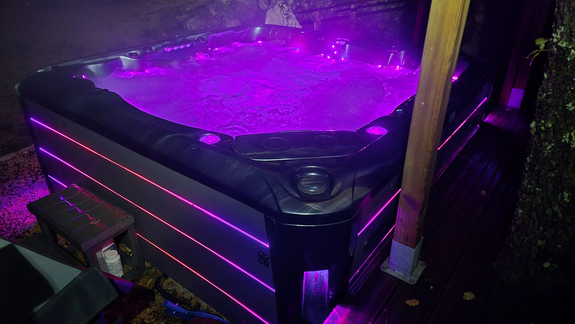 Le Refuge des Etoiles & Spa privatif — Cabane avec spa à Mons (Var) à Mons — vue intérieure