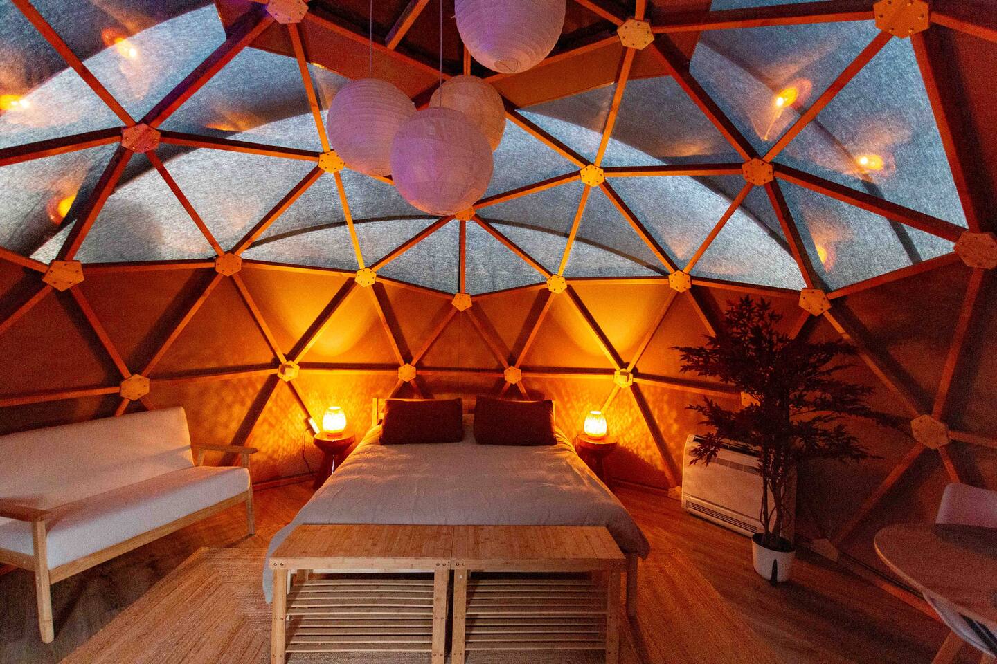 Le Dôme du Levant & Spa — Dôme avec jacuzzi à Holving (Moselle) à Holving — chambre