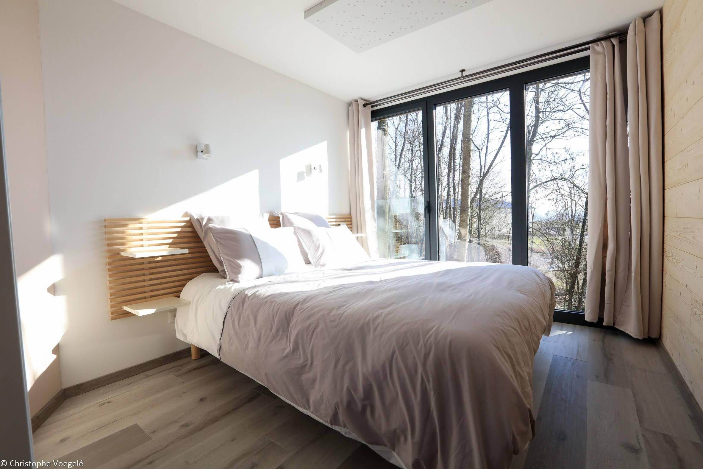 Chalet Spa Sirius : un cocon de sérénité en Lorraine à Ville-Sur-Illon — détail architectural