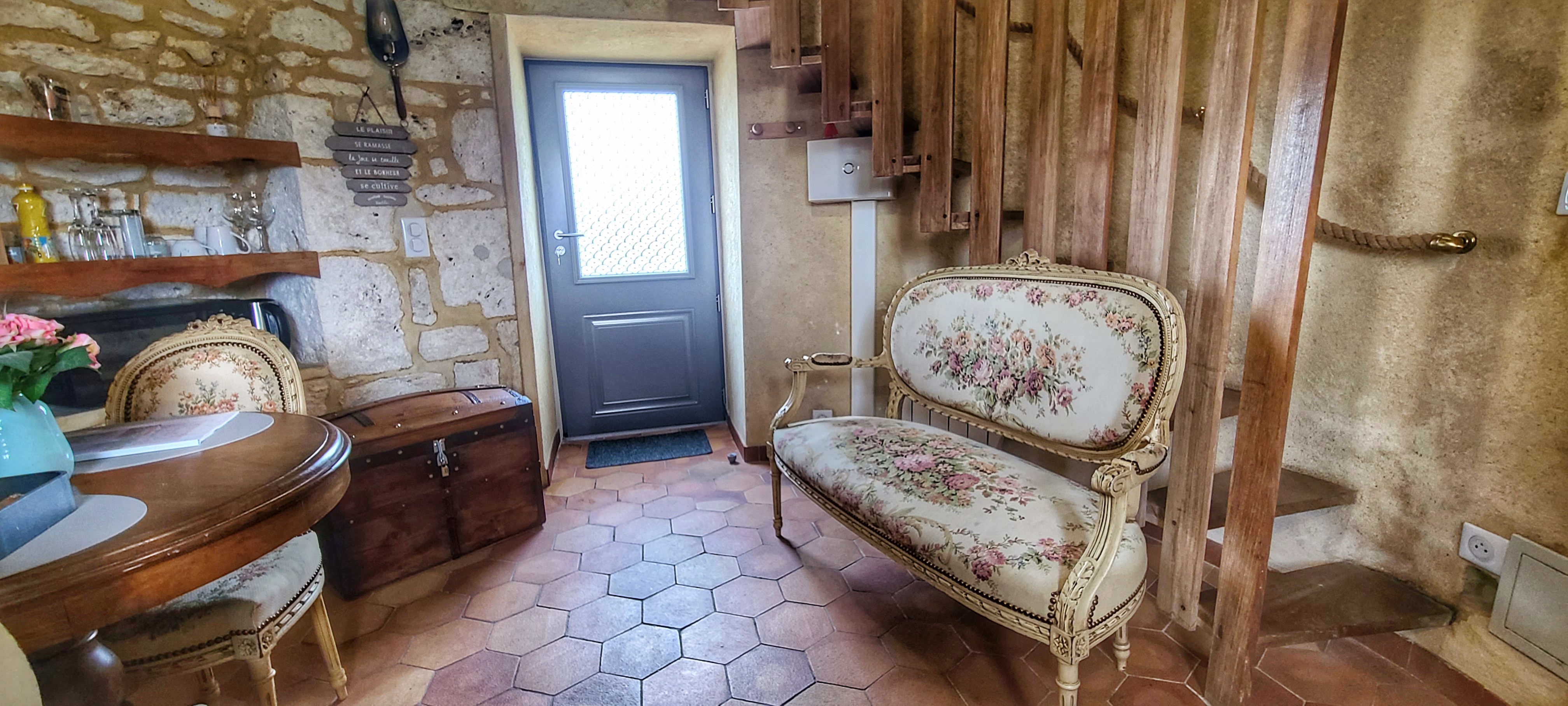 Moulin de Loubatière — Séjour romantique avec vue panoramique à Roquecor (Tarn-et-Garonne) à Roquecor — espace de vie