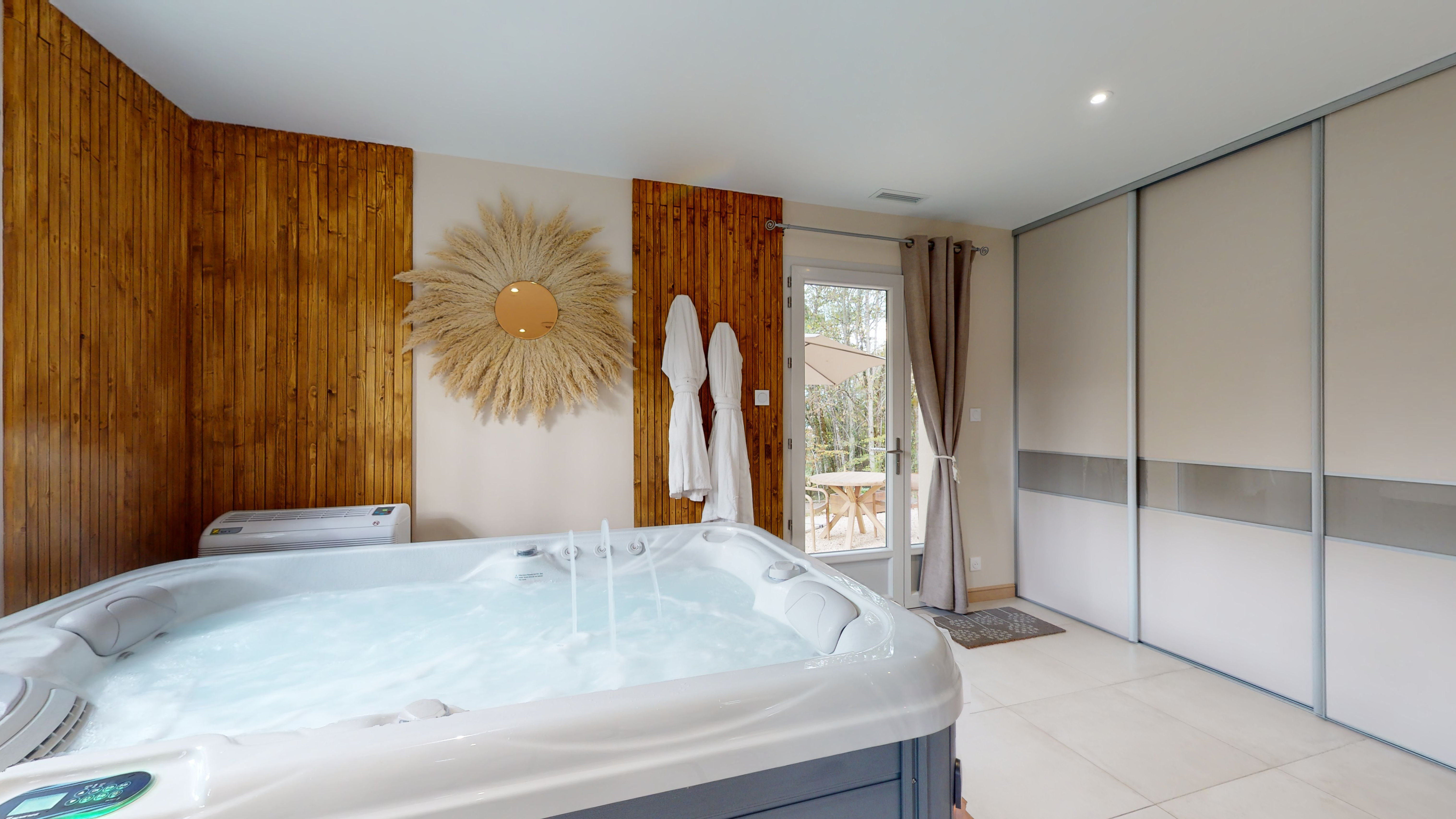 Gîte Cocooning & Spa privatif — Maison insolite avec jacuzzi en Dordogne