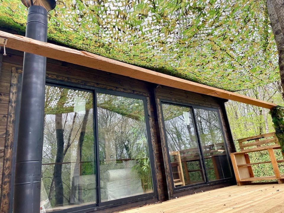 La Paloumayre : une cabane sur pilotis au cœur des Midi-Pyrénées à Saint-Griède — espace de vie