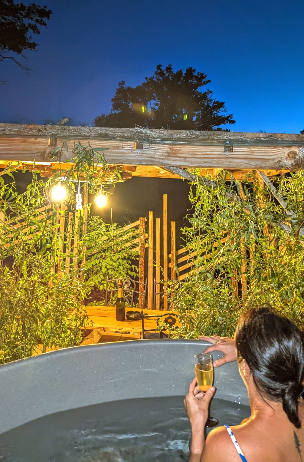 La maison Sacquet : une échappée enchantée en Limousin à Saint Sulpice Les Feuilles — cuisine