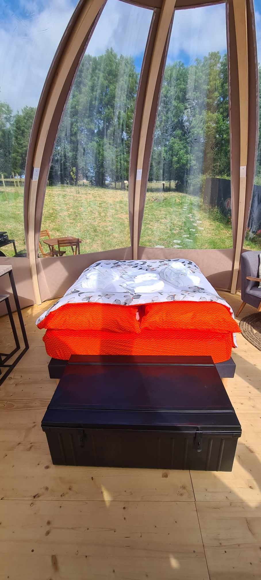 La Sphère étoilée : un wigwam enchanteur en pleine nature à Hauts-de-France — espace de vie