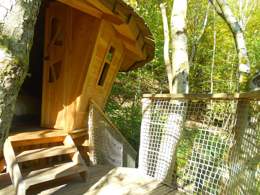 Une cabane sur pilotis : Le Petit Toit du Monde en Alsace à Grandfontaine — environnement naturel