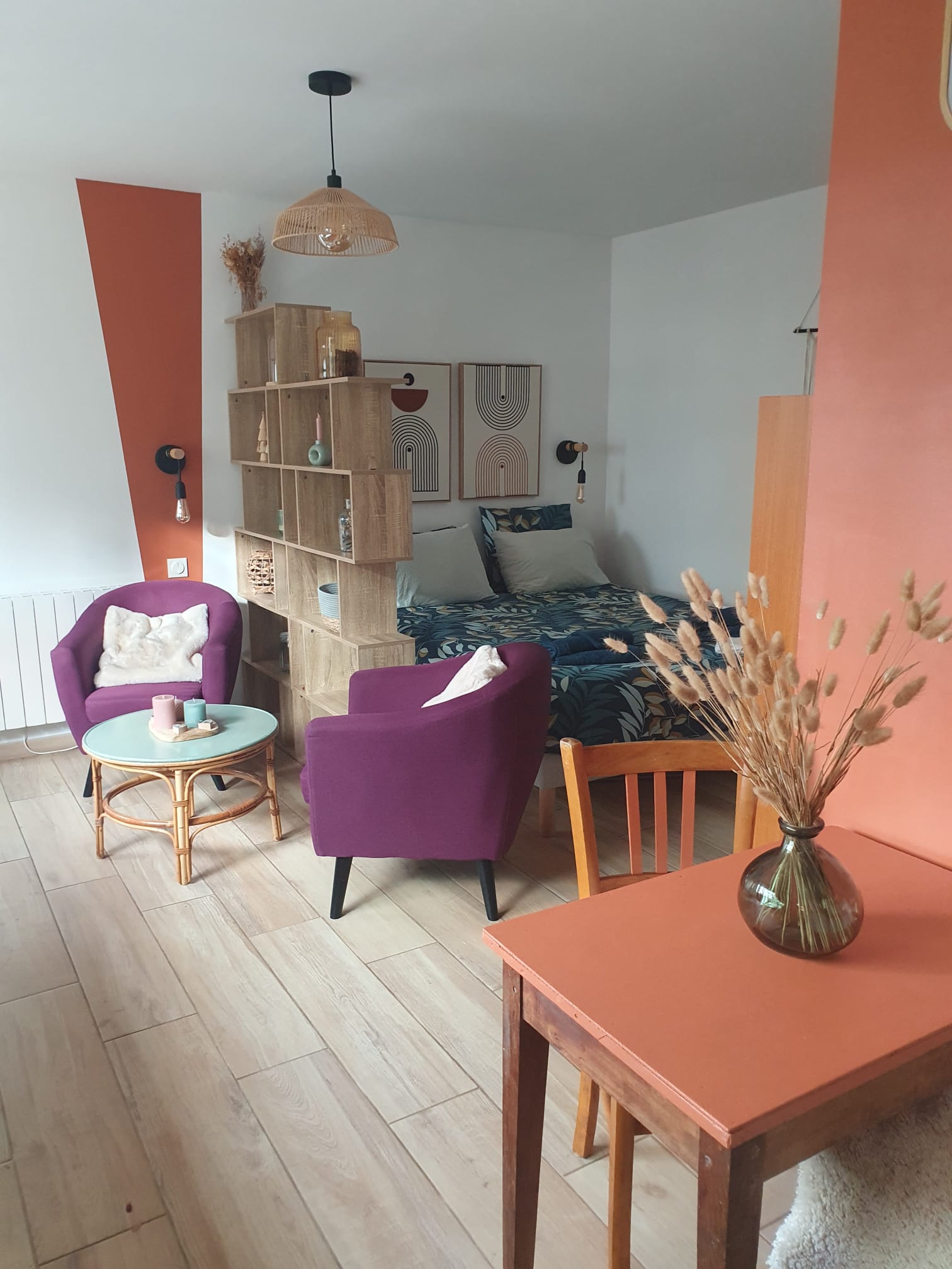 Chalet Cocooning & Bain Nordique Privatif — Chalet avec spa à Orne à Alençon — chambre