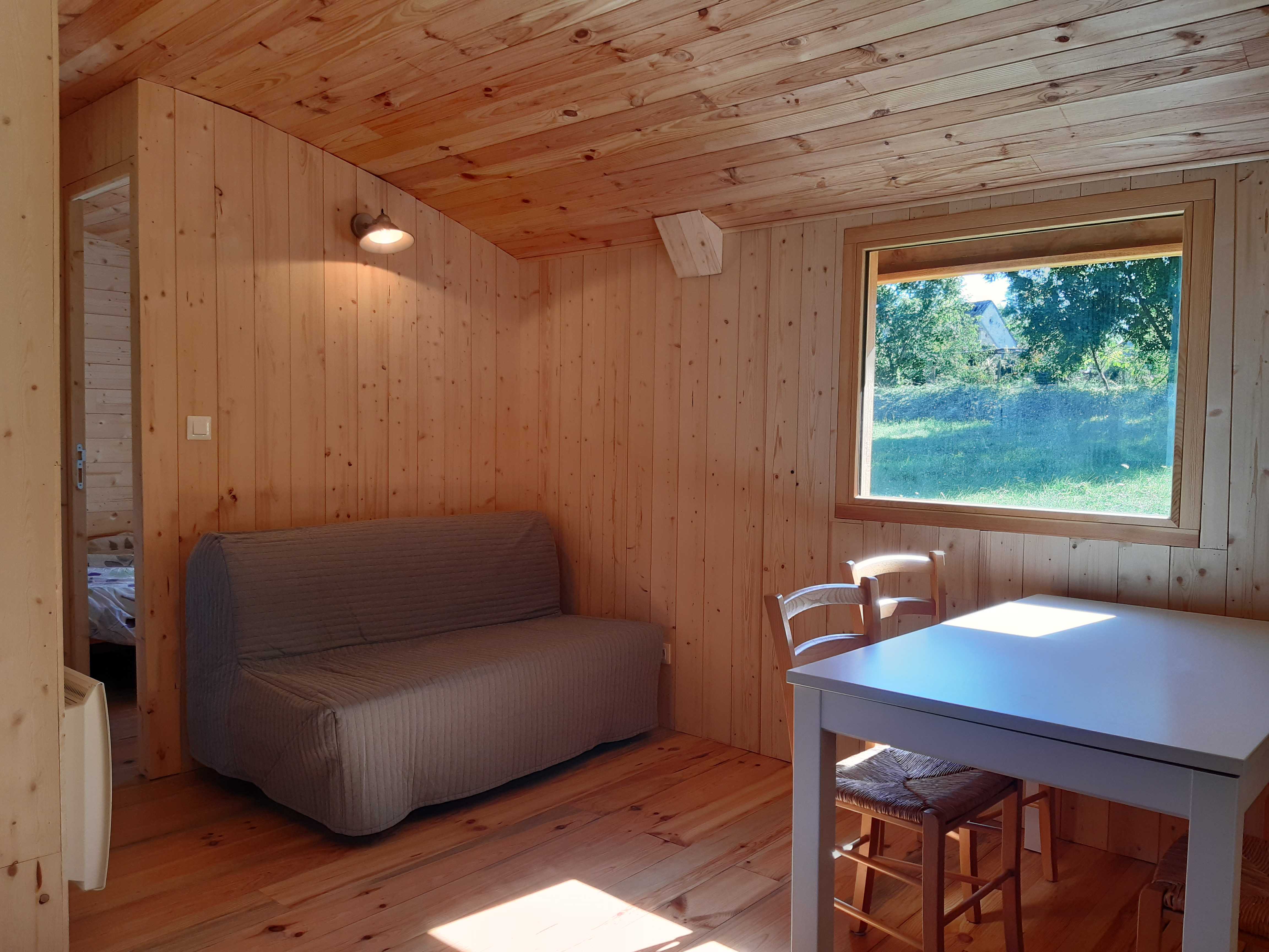 La cabane du platane — Cabane avec spa à Charnizay (Indre-et-Loire) à Charnizay — vue intérieure