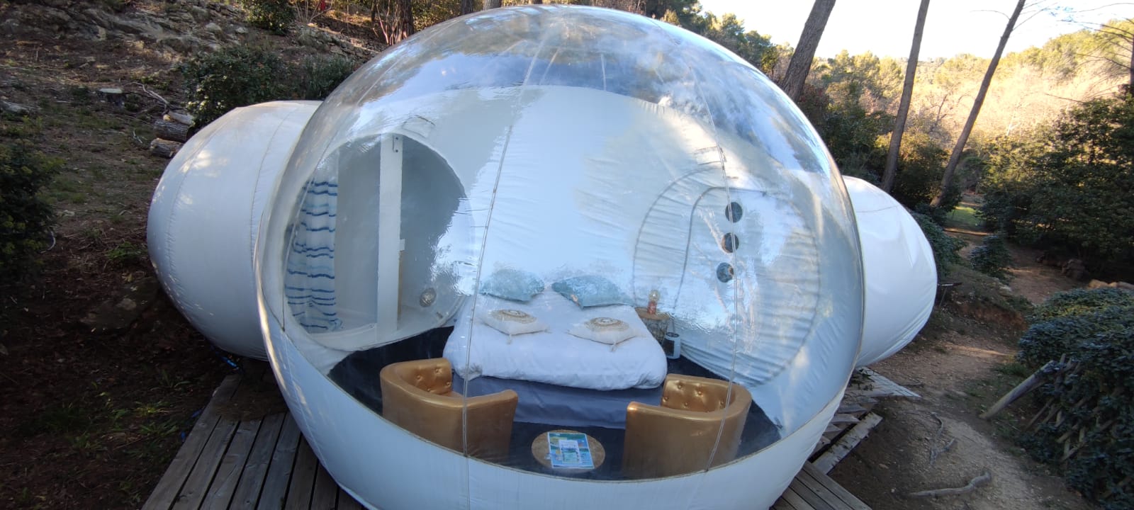 Bulle Liberty : une évasion en Provence-Alpes-Côte d'Azur à Carnoules — espace de vie