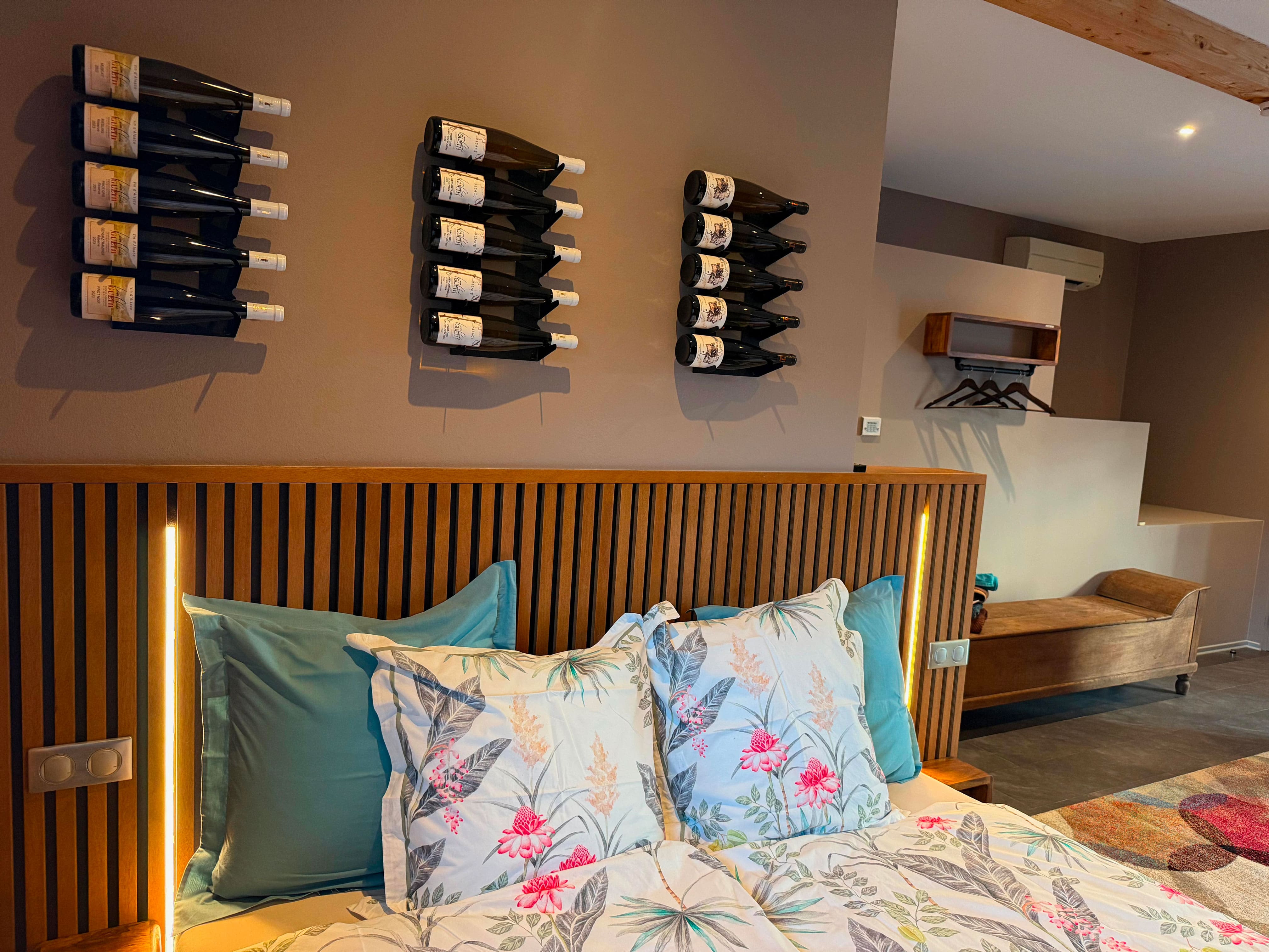 L'Inattendue — Suite élégante avec spa à Gueberschwihr (Haut-Rhin) à Gueberschwihr — salle de bain