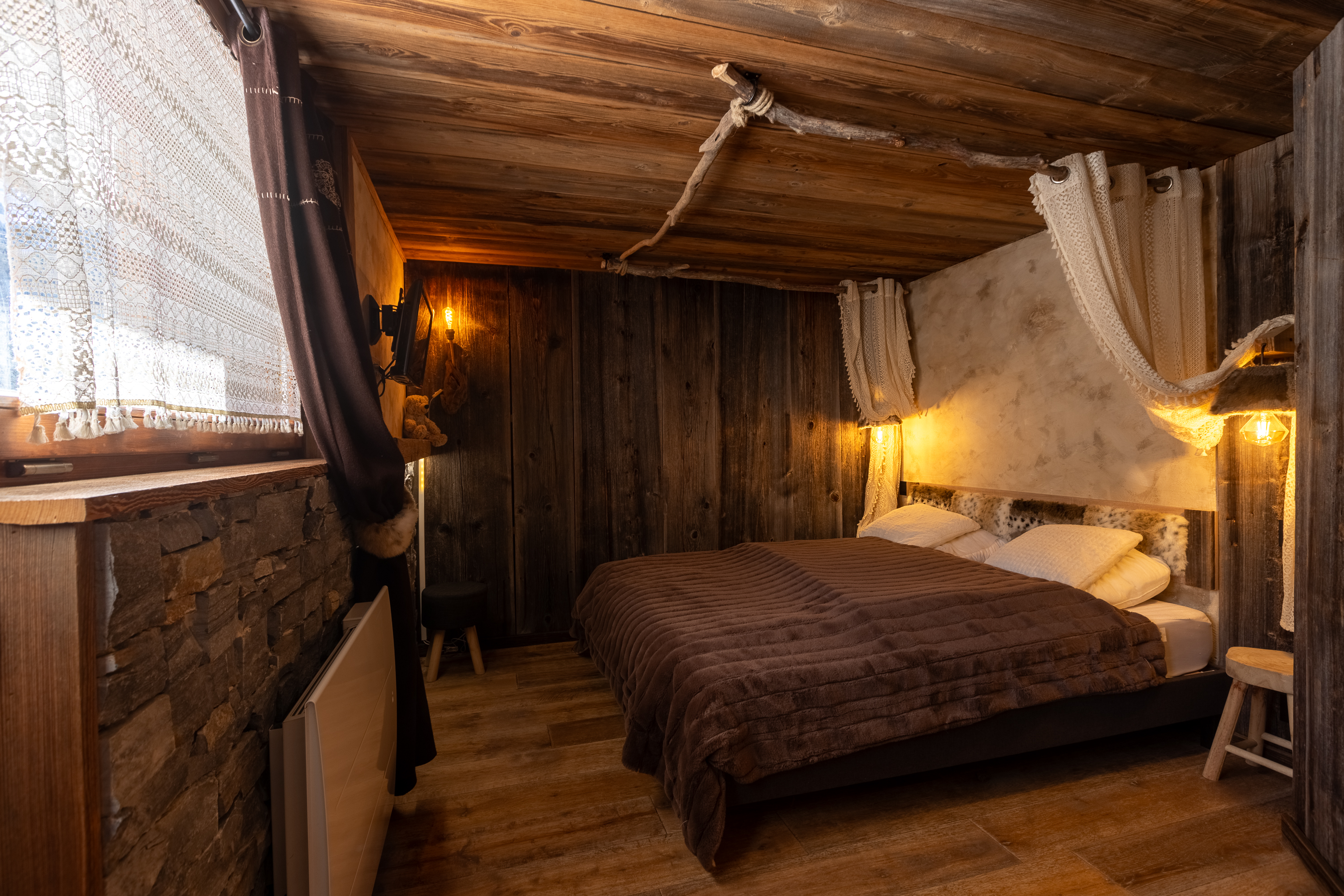 Chalet Explora — Séjour avec spa à Haute-Savoie à Annecy — chambre