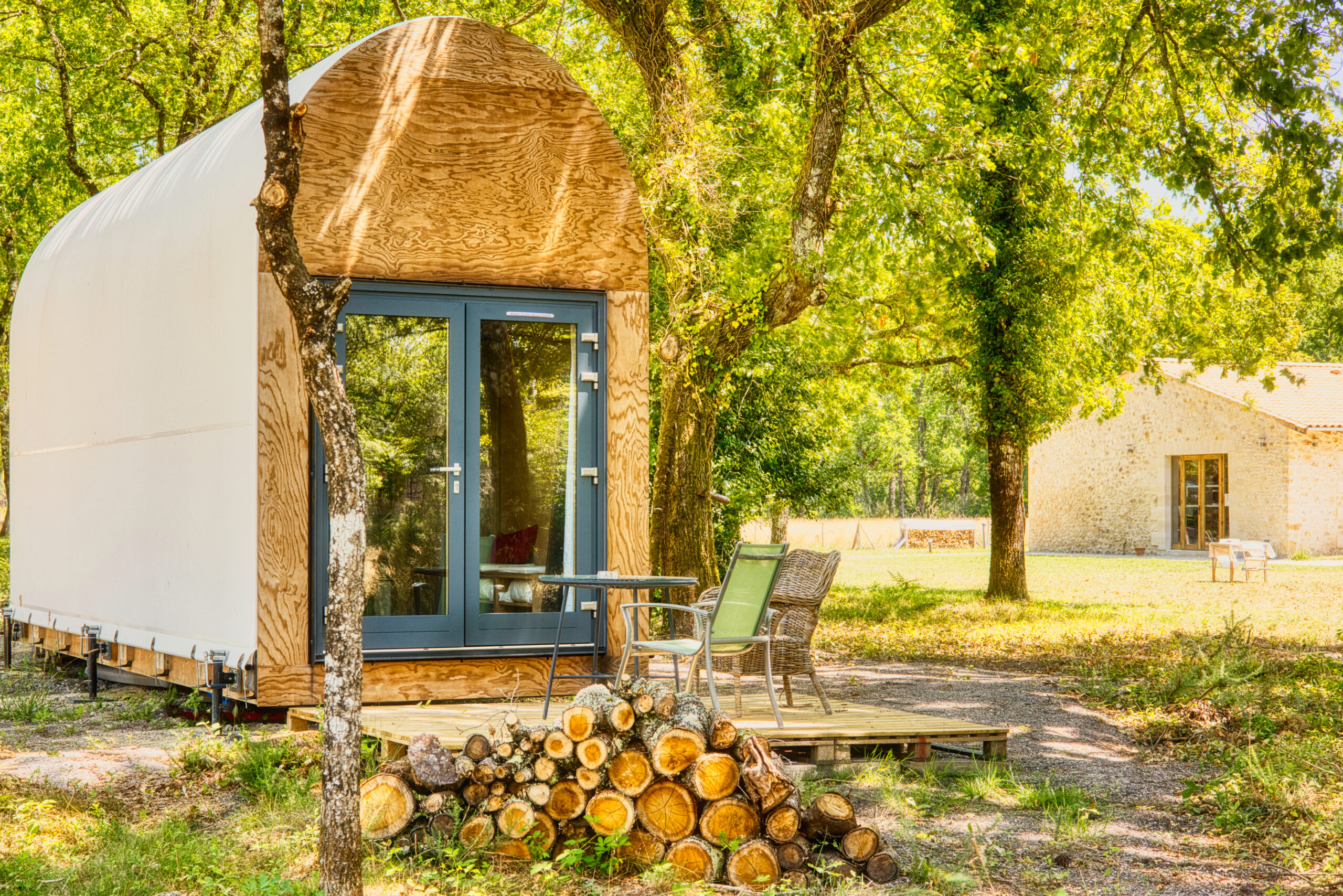 Slowe Fabric — Cabane avec spa à Gironde