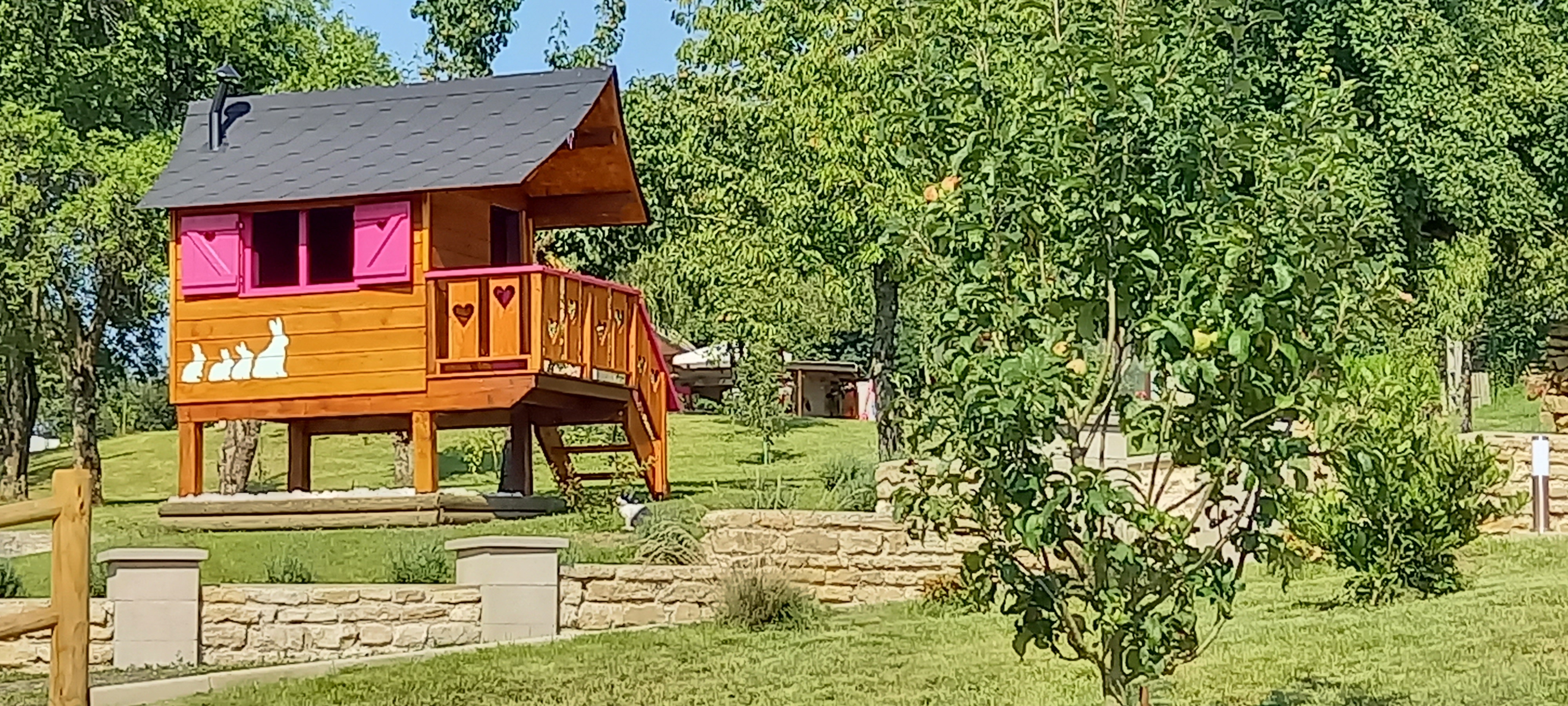 Gîte les Lapinous Kota & Spa : une évasion romantique en Champagne-Ardenne à Montgon — cuisine