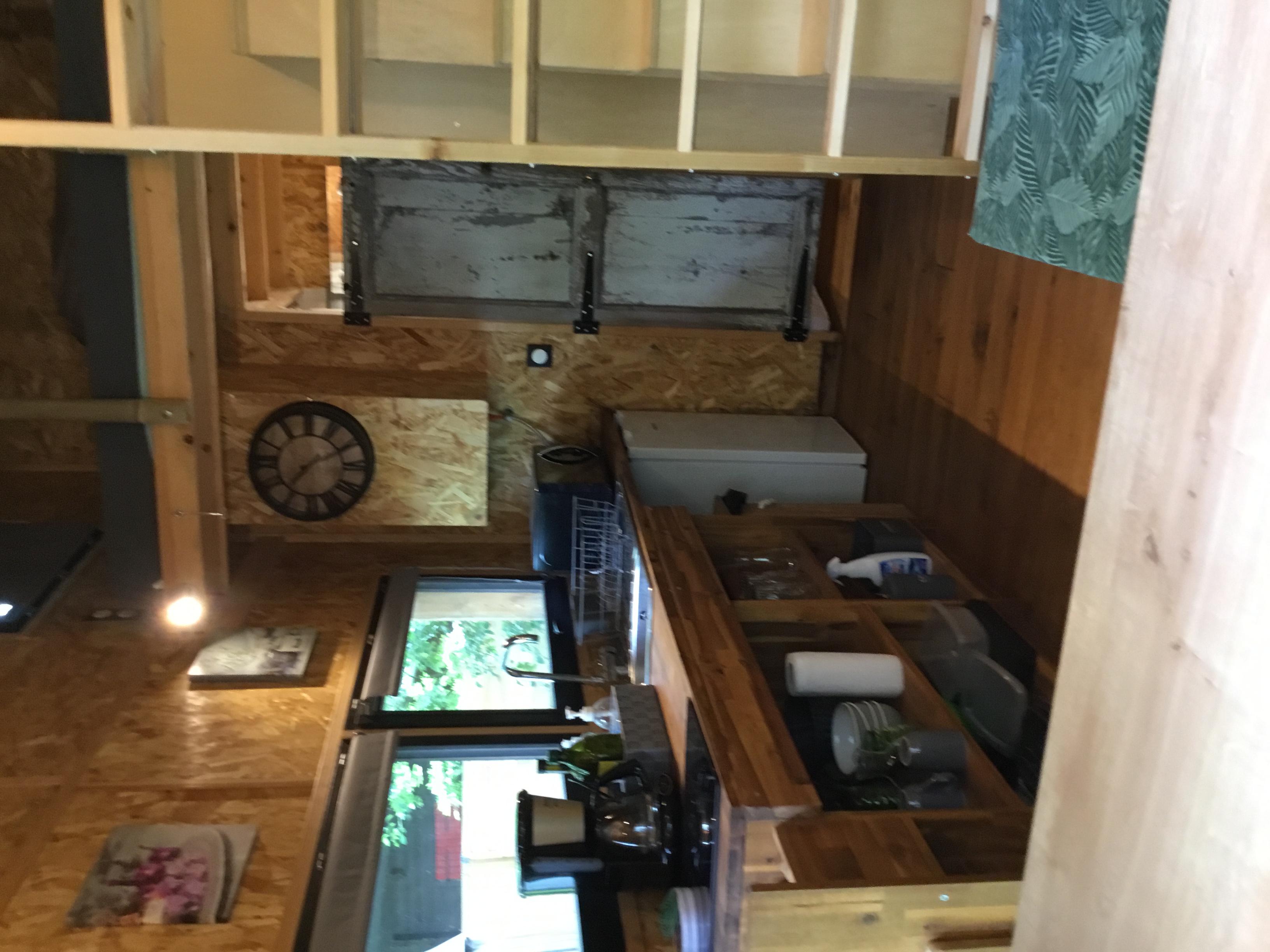 Tiny House de la Gravière : une évasion moderne en Franche-Comté à Nevy Les Dole — vue intérieure