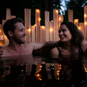 La Cabane Spa de Bain de Forêt — Cabane sur pilotis avec spa à Hardelot à Neufchâtel-Hardelot — chambre