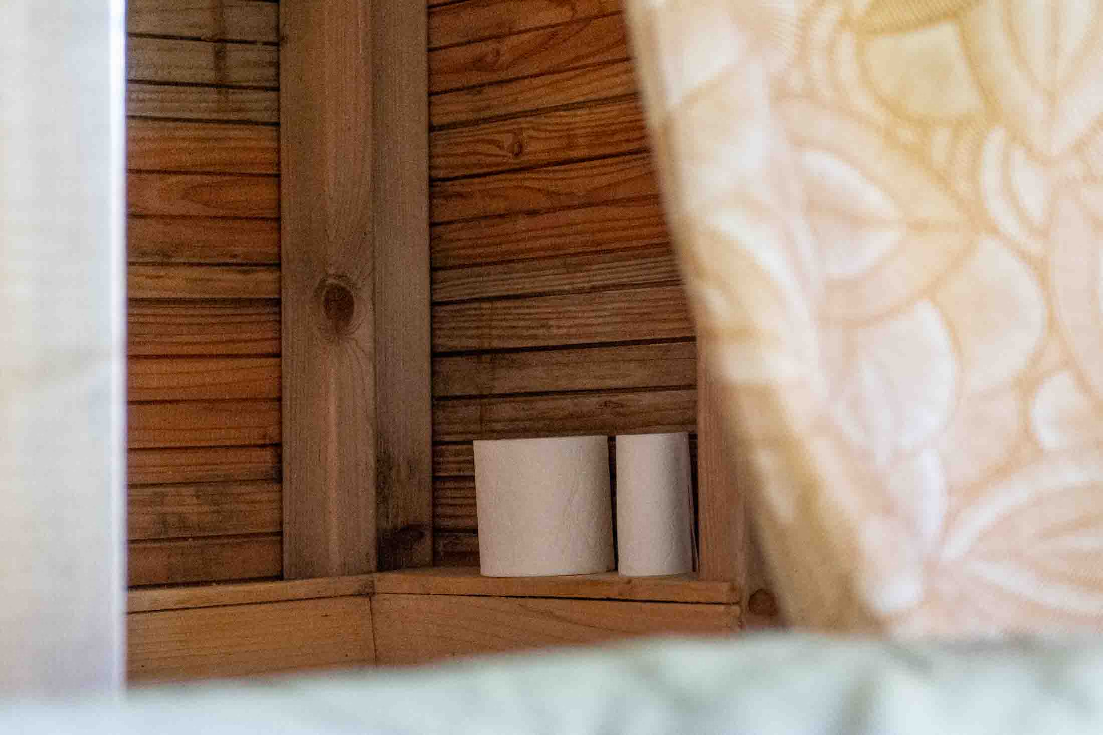 Cabane Epervier — Nuit perchée à 20m dans les arbres en Calvados à Valambray — détail architectural