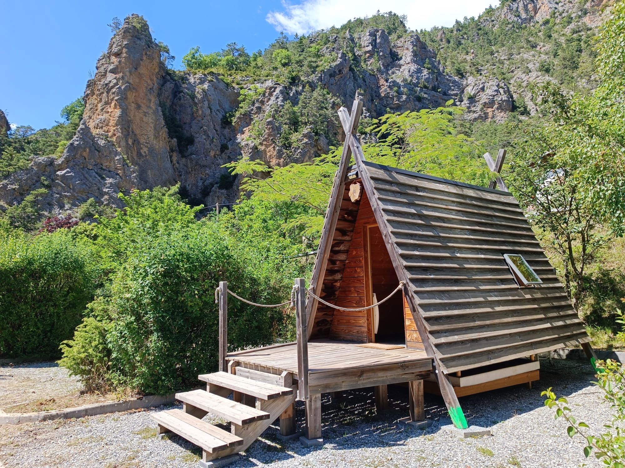 La Cabadienne — Cabane avec spa à Camping le Cians
