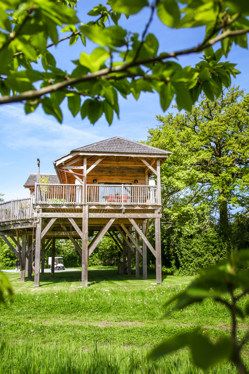 Cabane Spa du Bois de l’Epine : une évasion en hauteur à Sace — vue intérieure