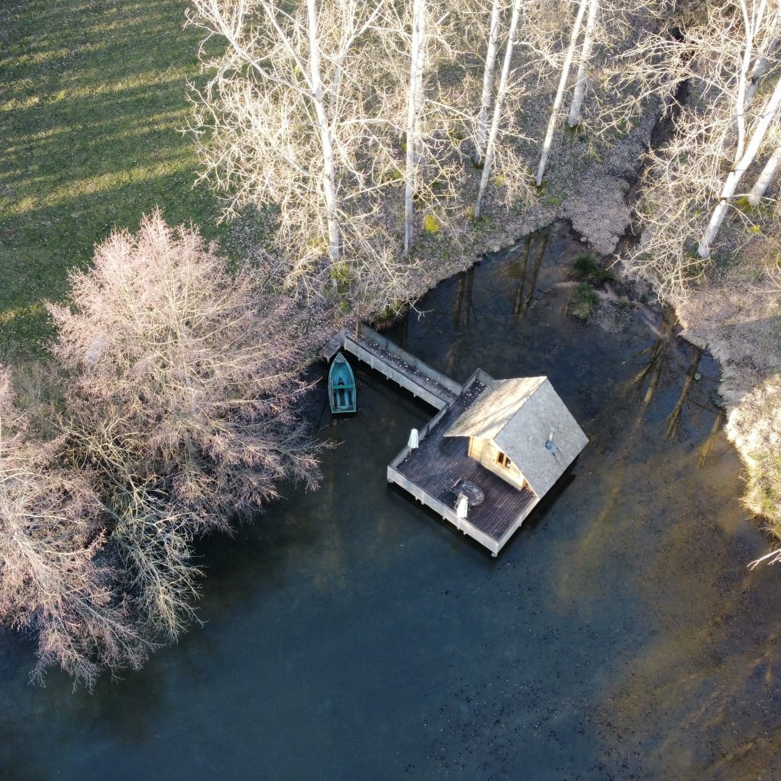 Cabane du Beau-Regard : une immersion au cœur de la nature en Bourgogne à Saint-Didier-Sur-Arroux — environnement naturel