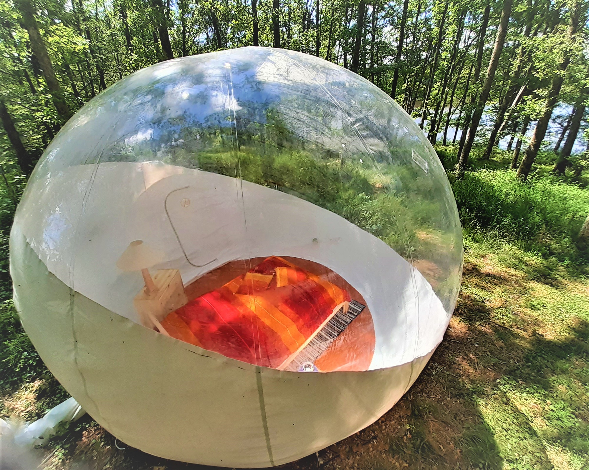Évasion en bulle : une nuit sous les étoiles en Auvergne — Bulle à Condat-En-Combraille