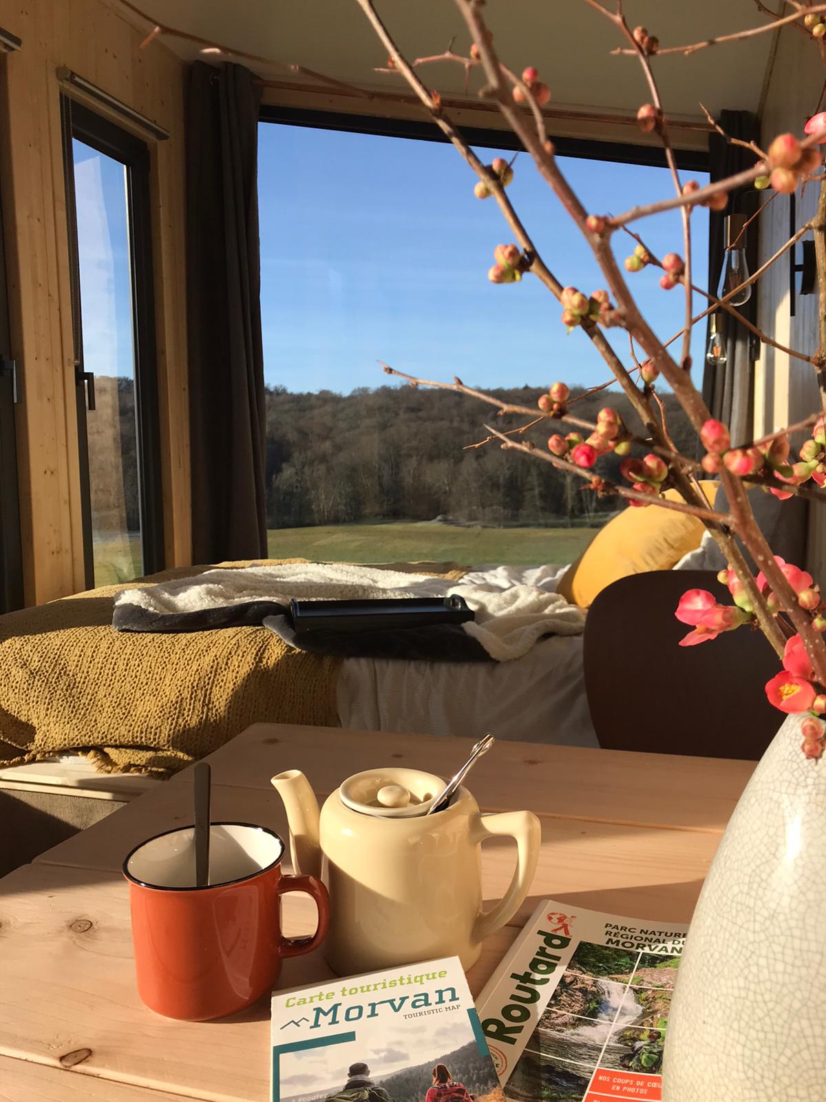 Tiny house moderne au cœur du Morvan à Bussières — cuisine