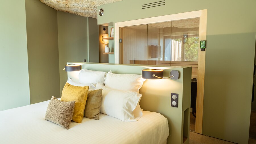Suite Prestige Terrasse — Château avec sauna & bain nordique à Indre-et-Loire à Tours — détail architectural