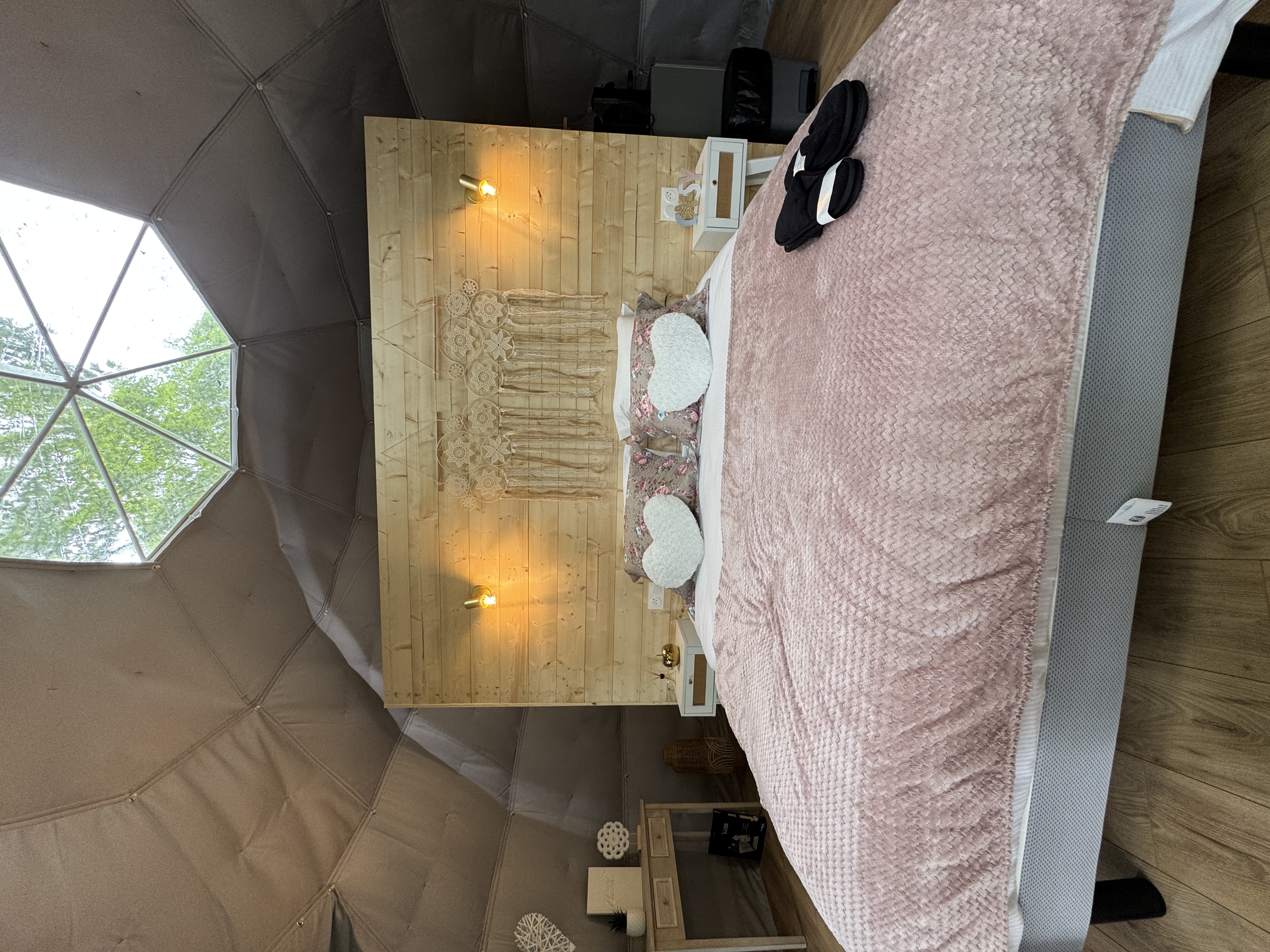 Bulle Perchée Étoile Filante & Spa