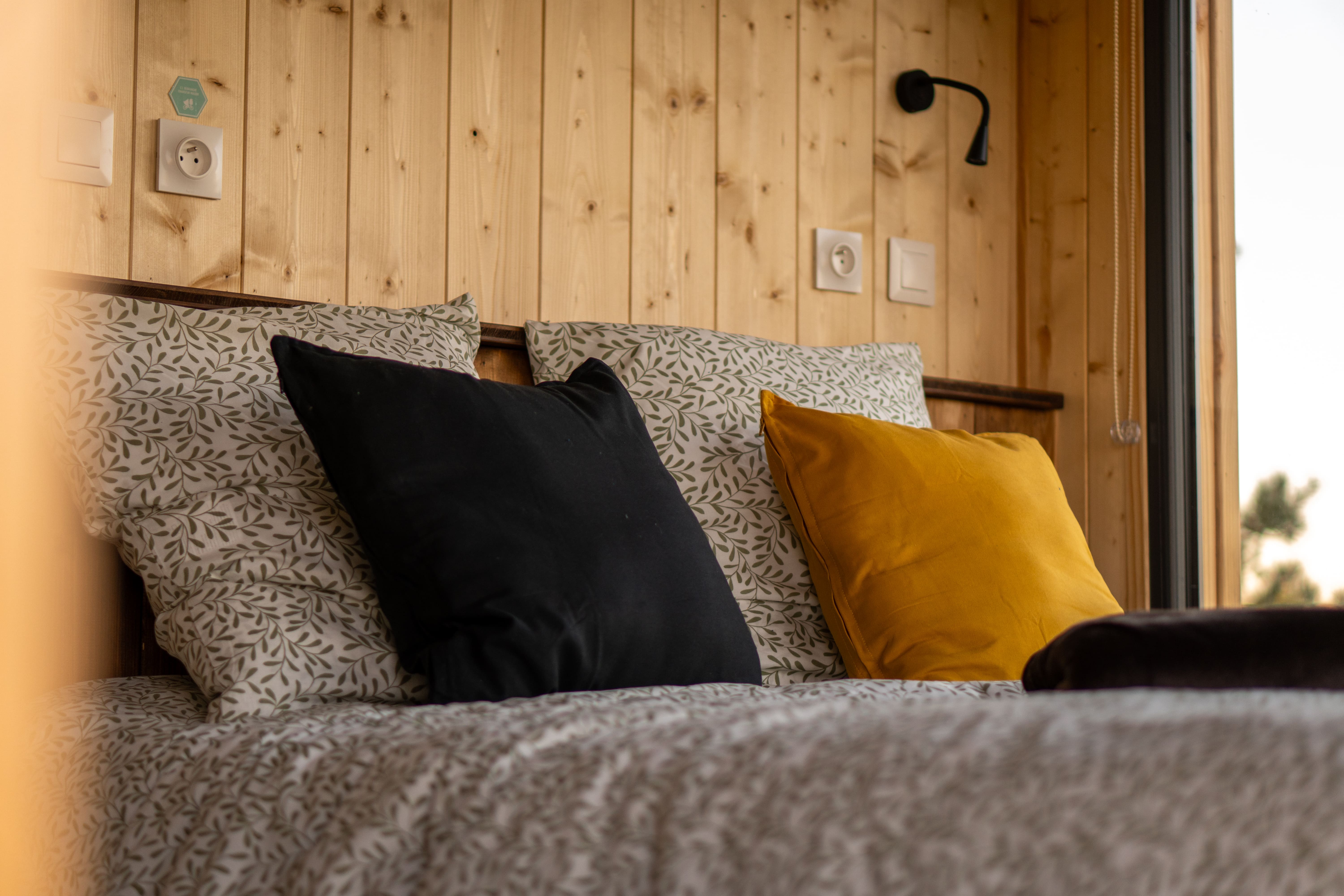 Homnest (Billy) — Tiny House écologique à Beauval (Loir-et-Cher) à Beauval — détail architectural