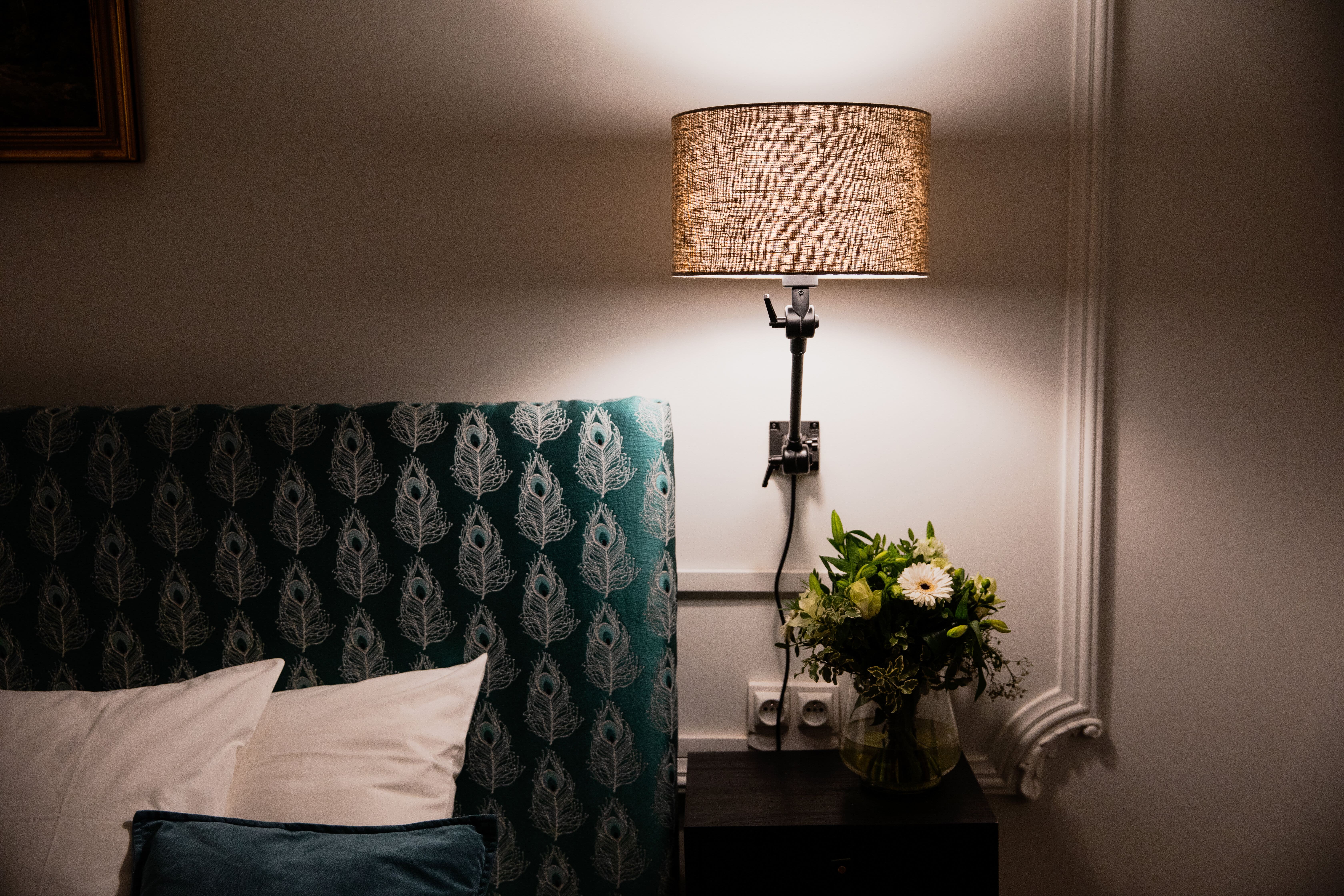 Chambre Fleur : une évasion sensorielle en Centre-Val de Loire à Ballan-Miré — chambre