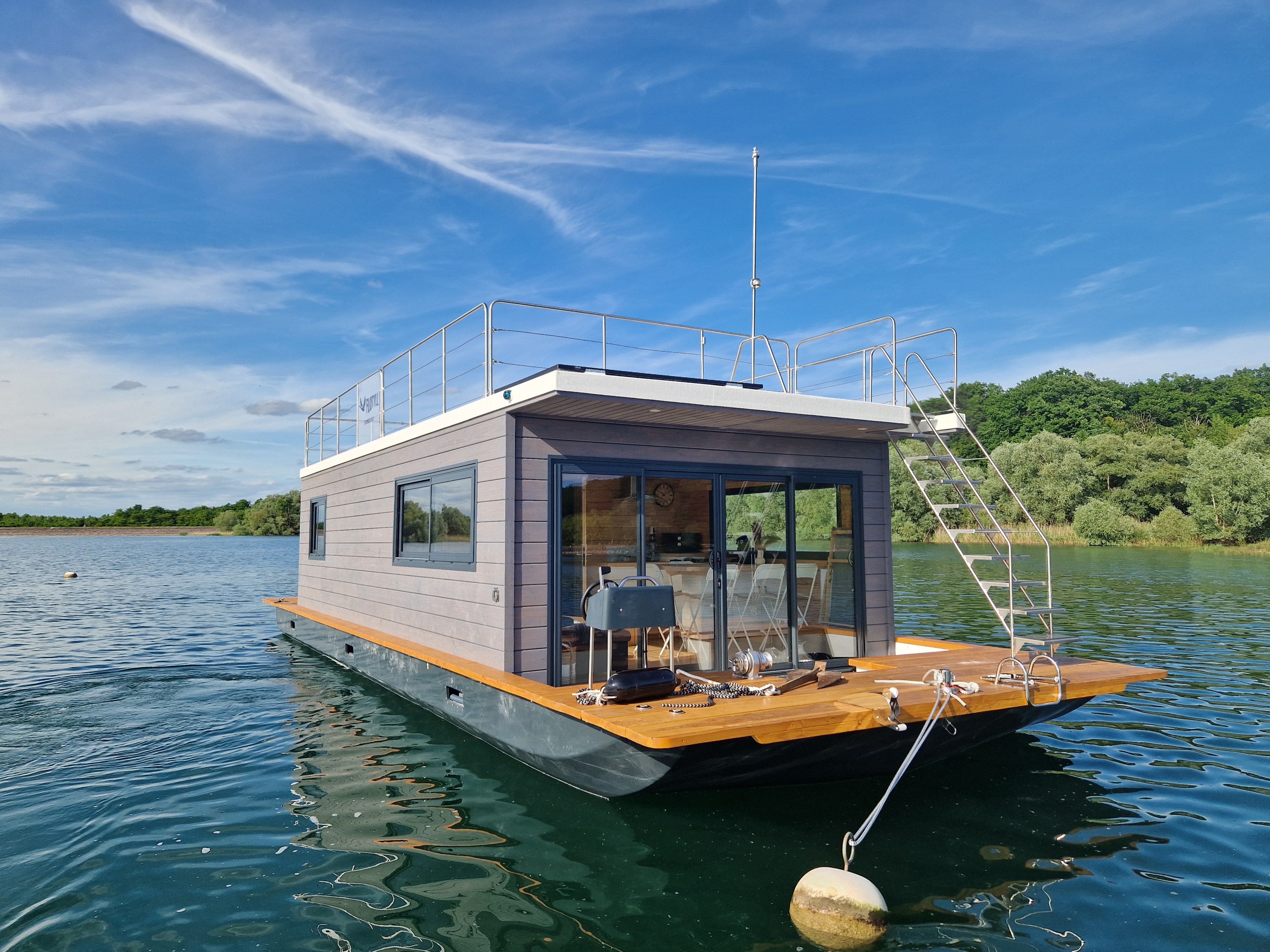 Fløtyll Eclaron — Péniche avec spa à Eclaron (Haute-Marne)